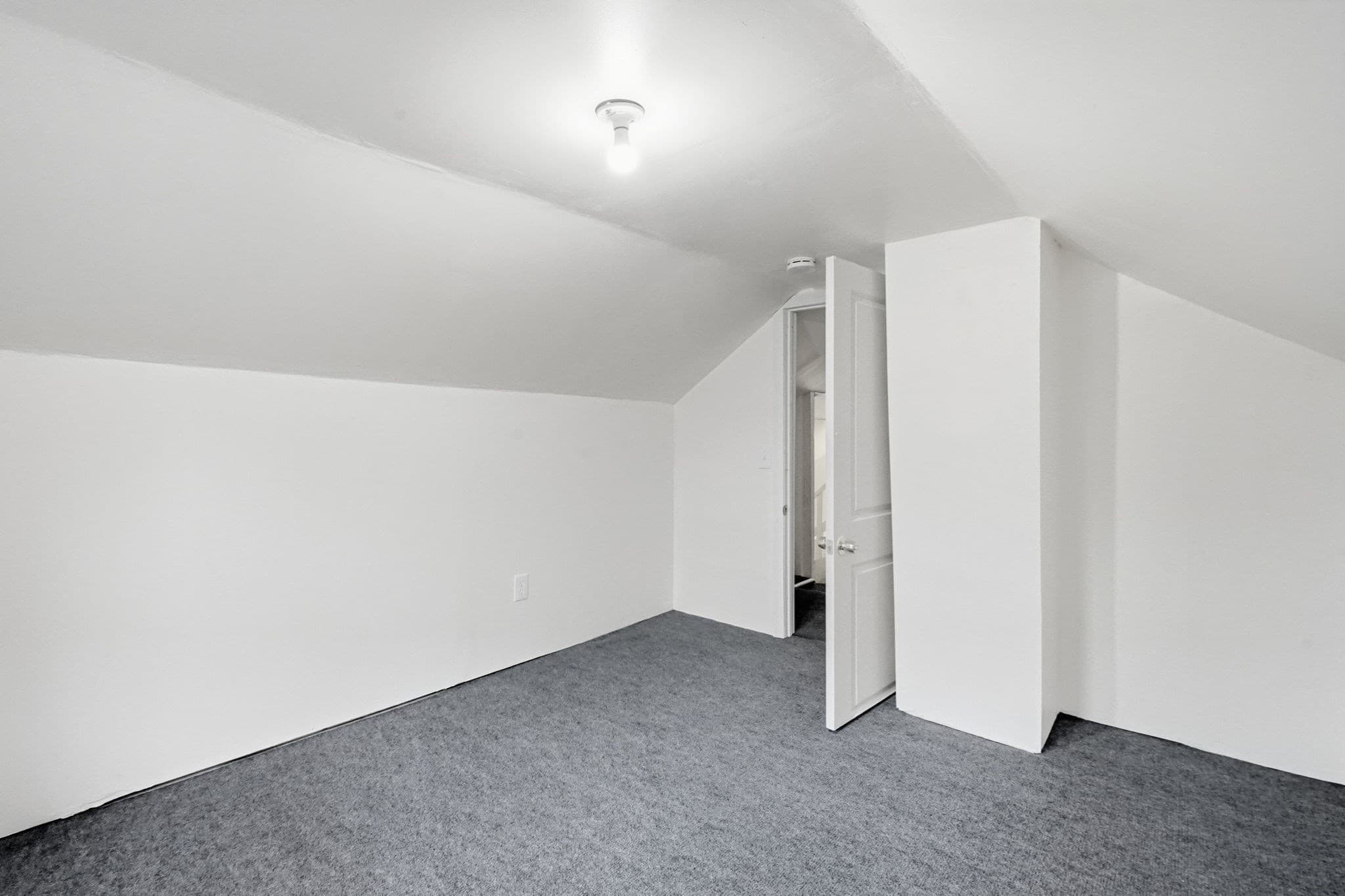 Single Family Residence at 1774 Carew St, Springfield MA 01104, Springfield, photo 24 of 38