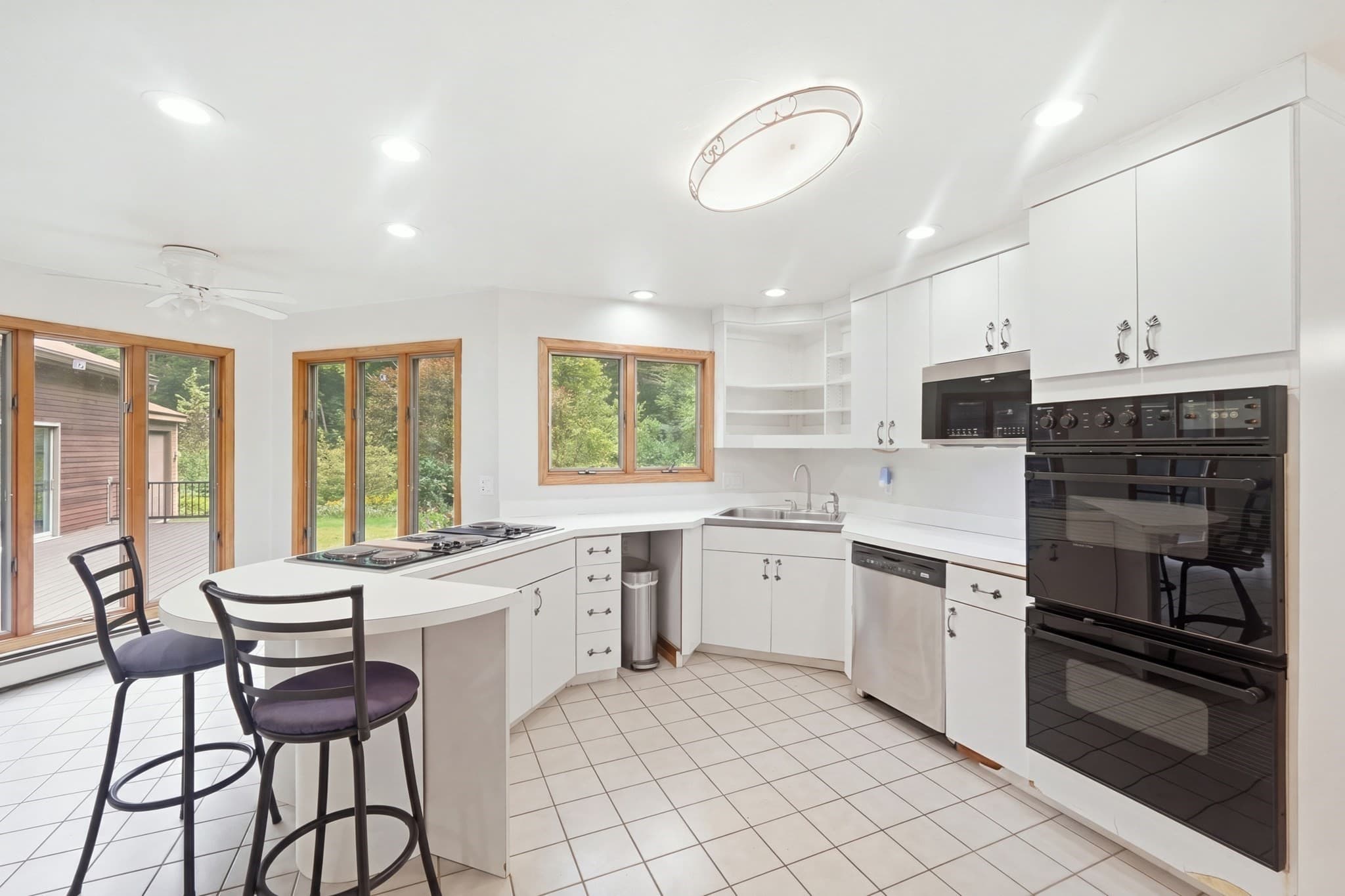 Single Family Residence at 6 Nestlewood Ln, Hubbardston MA 01452, Hubbardston, photo 11 of 42