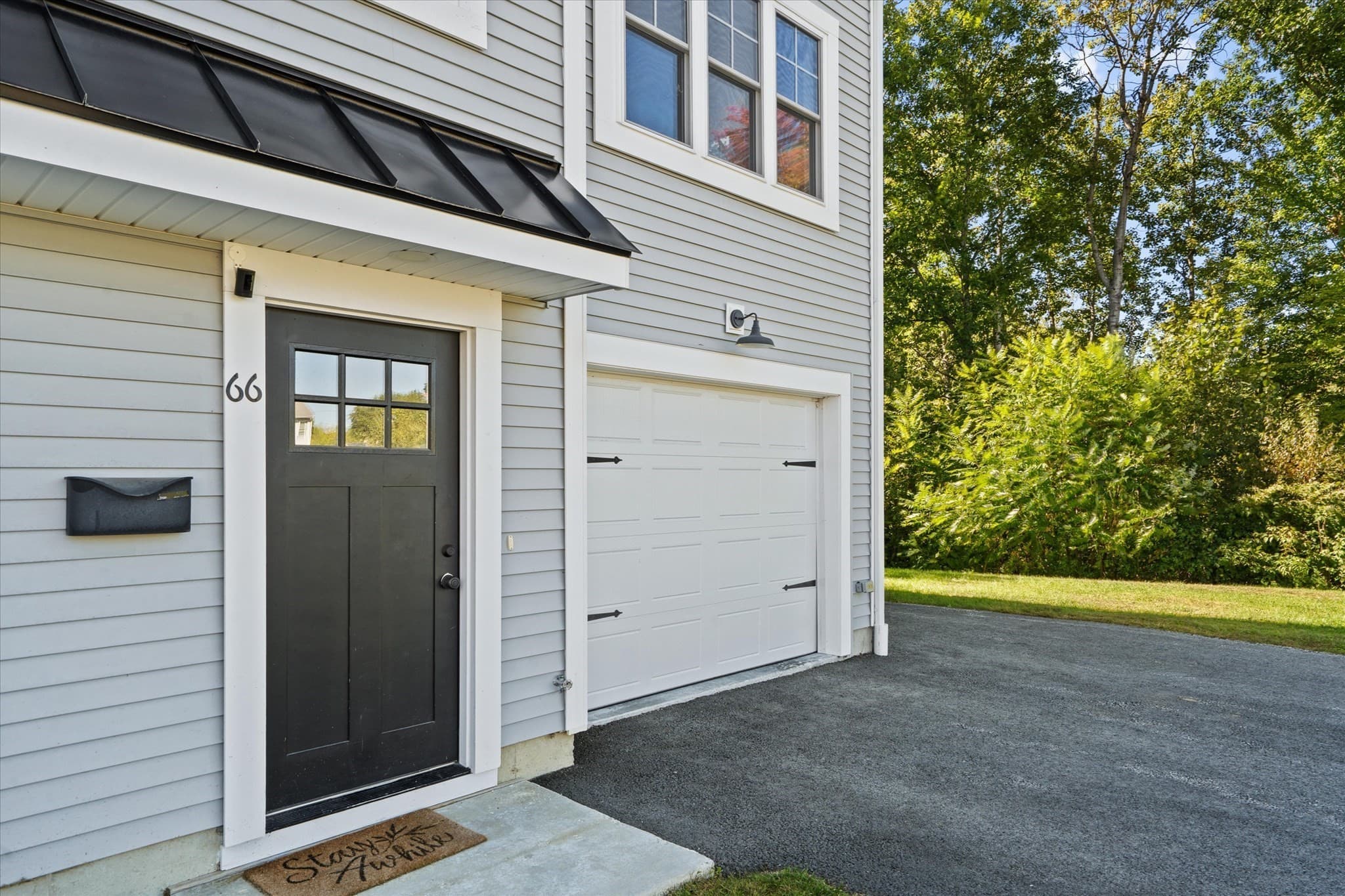 Single Family Residence at 66 Castine St, Worcester MA 01606, Worcester, photo 2 of 32