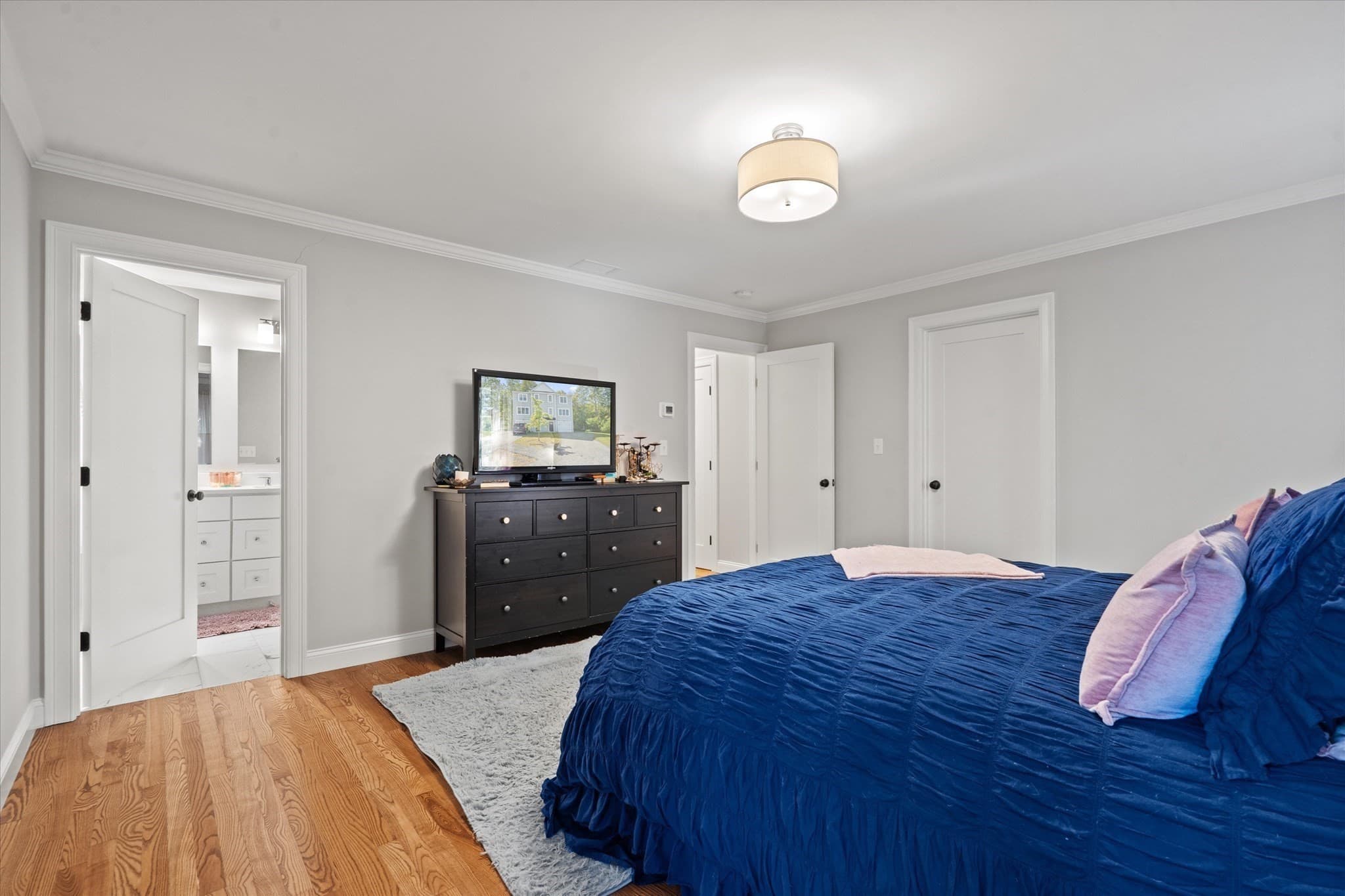 Single Family Residence at 66 Castine St, Worcester MA 01606, Worcester, photo 17 of 32