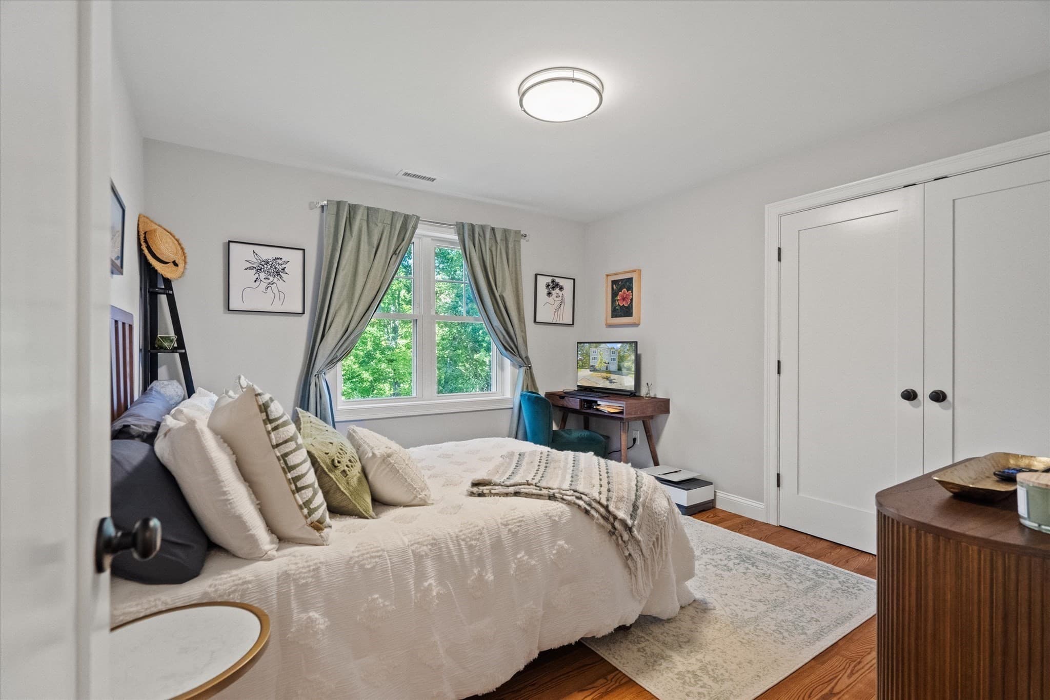 Single Family Residence at 66 Castine St, Worcester MA 01606, Worcester, photo 20 of 32