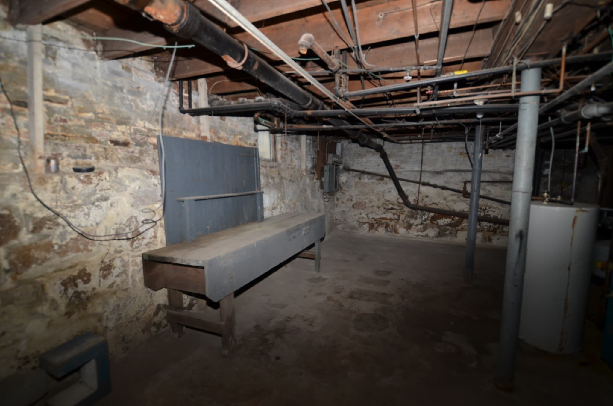 2 Family - 2 Units Up/Down at 33 Parrott St, Lynn MA 01902, Lynn, photo 31 of 36