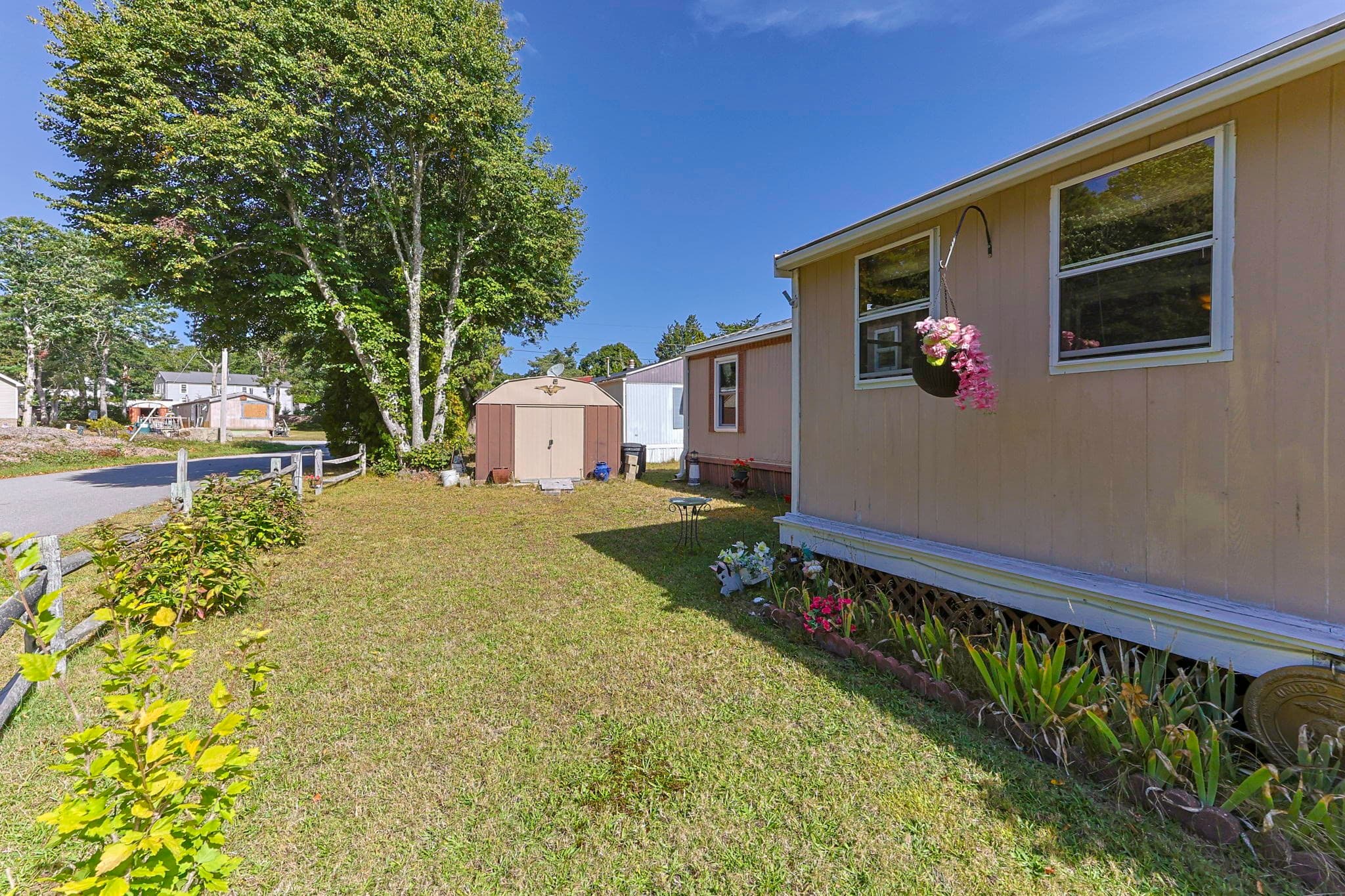 Mobile Home at 2 5th Ave # 2, Bourne MA 02559, Bourne, photo 27 of 38