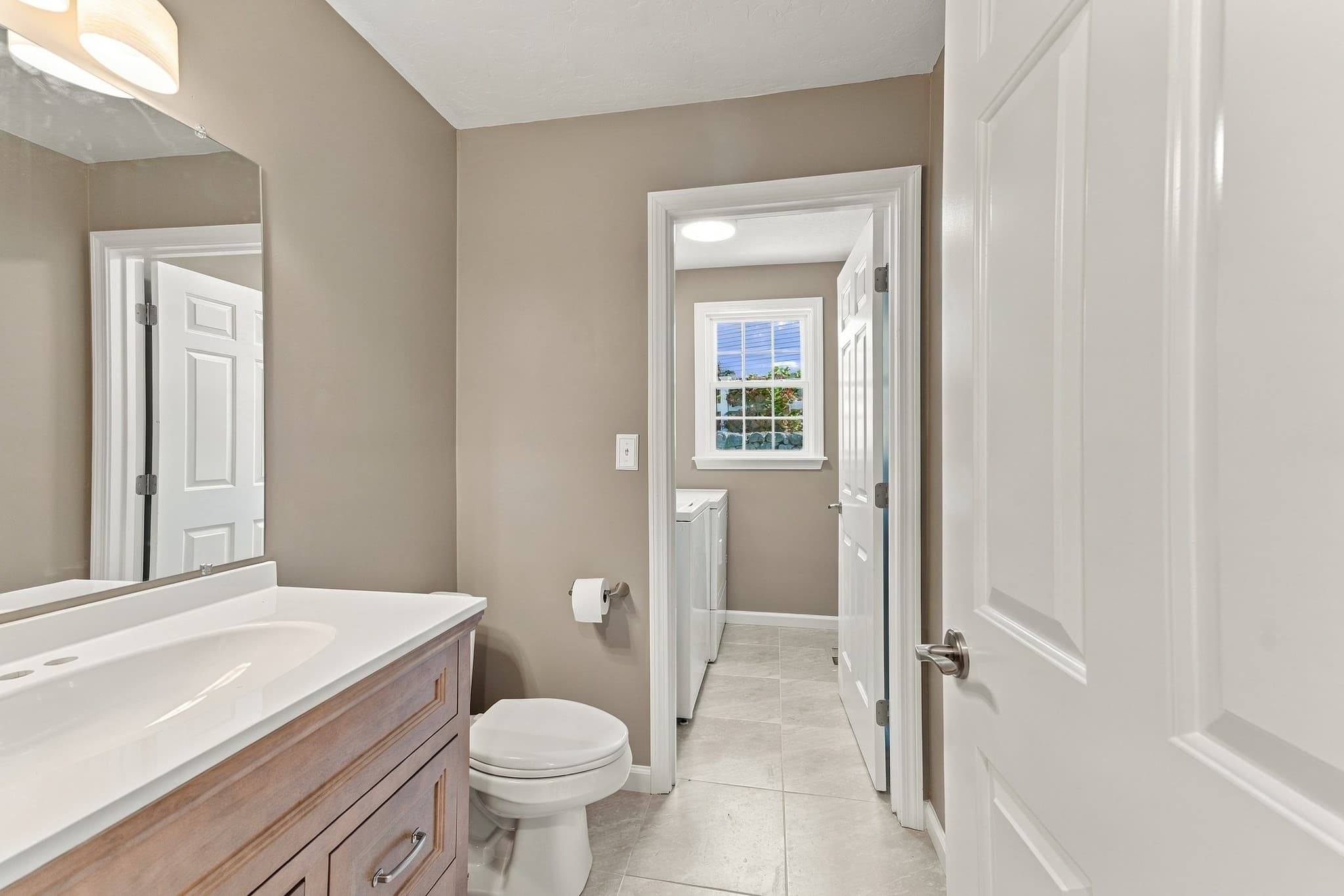 Condominium at 14 Crab Apple Ln # 14, Franklin MA 02038, Franklin, photo 16 of 39