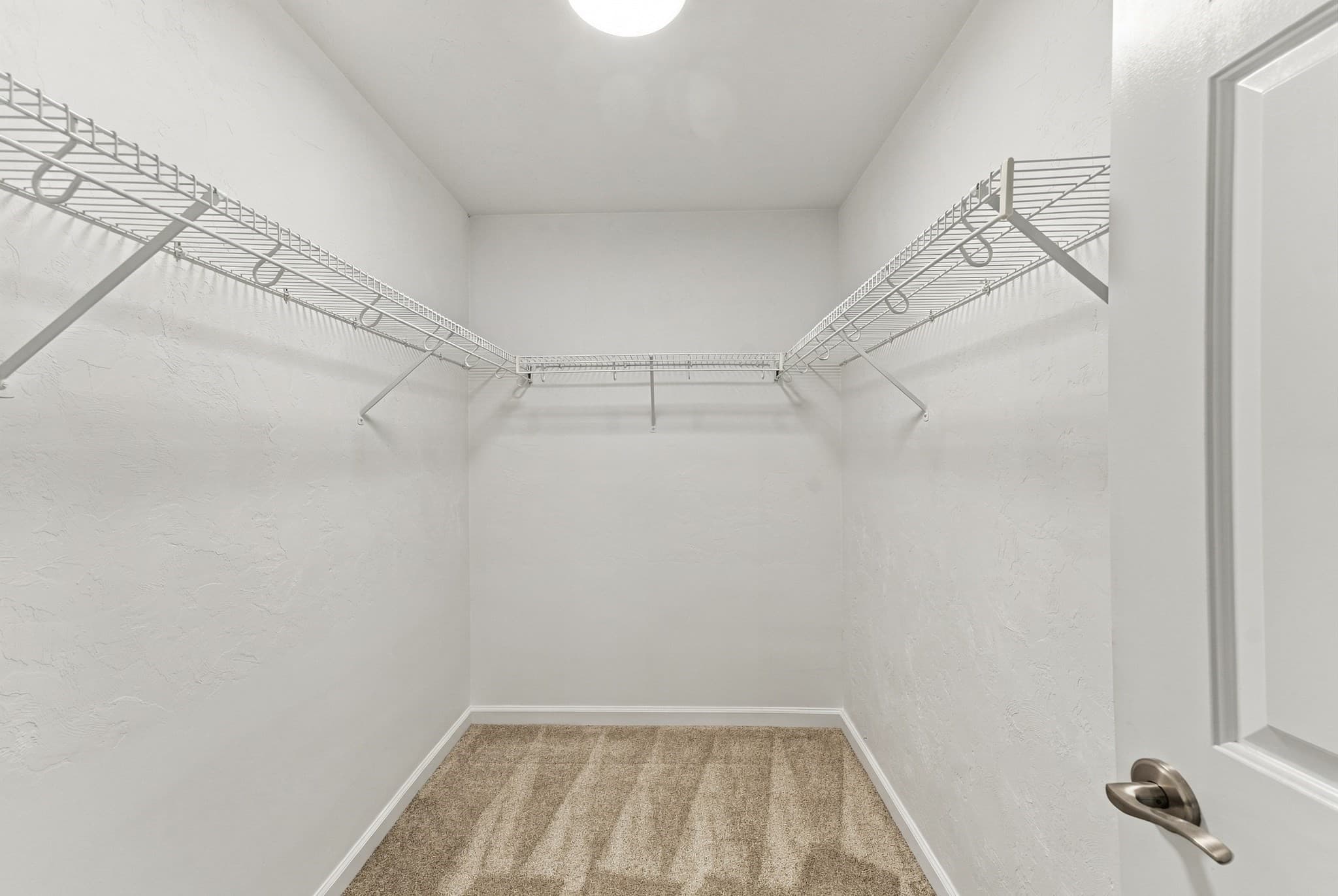 Condominium at 14 Crab Apple Ln # 14, Franklin MA 02038, Franklin, photo 12 of 39