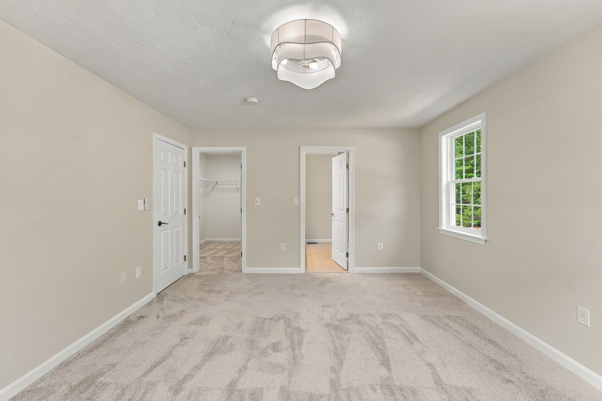 Condominium at 14 Crab Apple Ln # 14, Franklin MA 02038, Franklin, photo 9 of 39