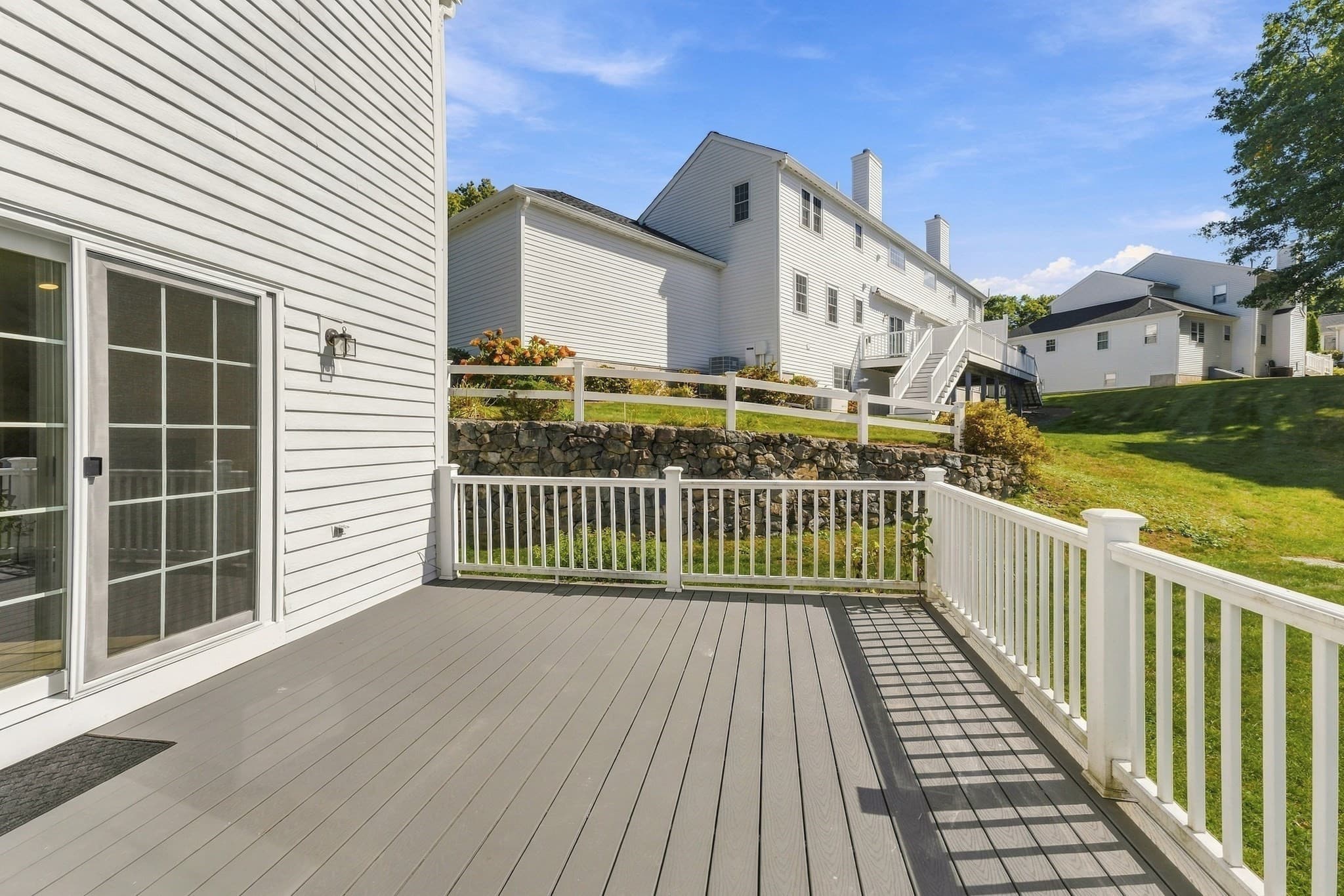 Condominium at 14 Crab Apple Ln # 14, Franklin MA 02038, Franklin, photo 35 of 39