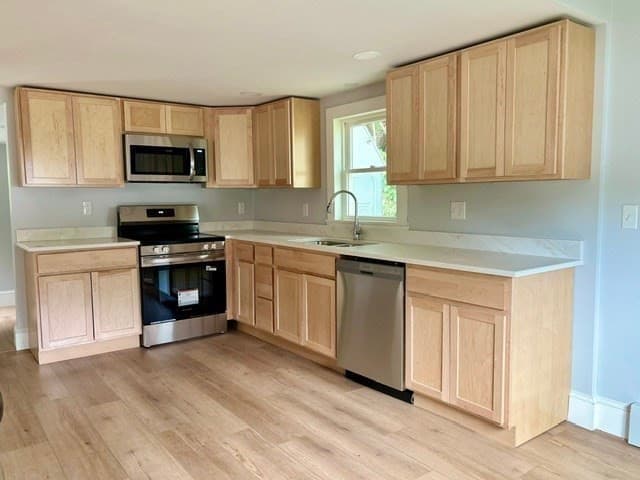 Single Family Residence at 78 Pleasant St, Grafton MA 01519, Grafton, photo 11 of 25