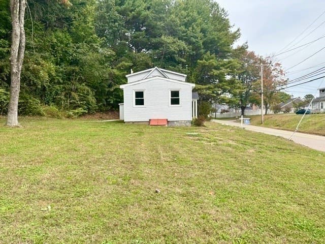 Single Family Residence at 78 Pleasant St, Grafton MA 01519, Grafton, photo 4 of 25