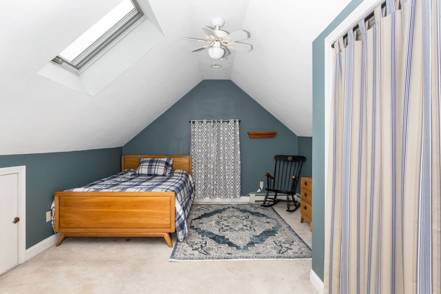 Single Family Residence at 1322 Pond St, Franklin MA 02038, Franklin, photo 32 of 41