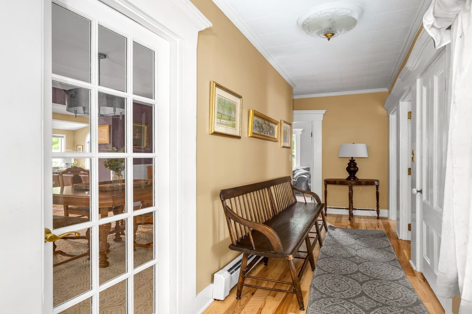 Single Family Residence at 1322 Pond St, Franklin MA 02038, Franklin, photo 5 of 41