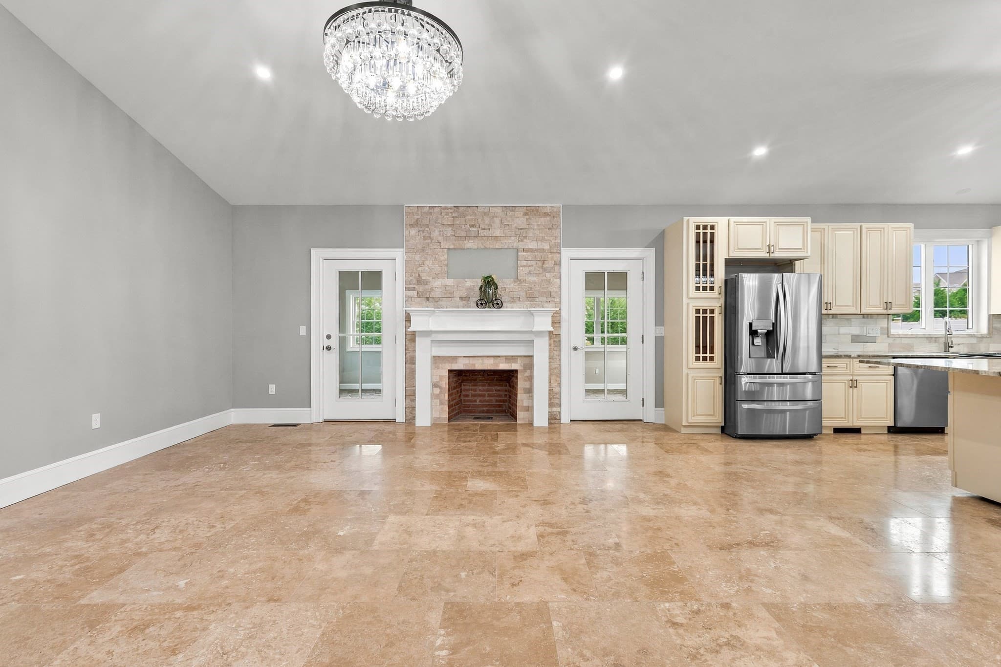 Single Family Residence at 111 Farland Cir, New Bedford MA 02745, New Bedford, photo 10 of 29