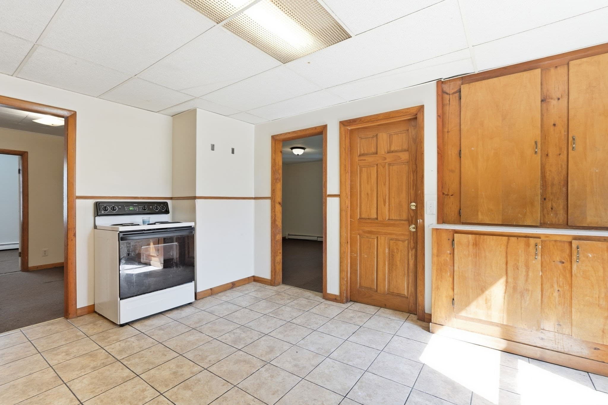 3 Family at 151 Onota St, Pittsfield MA 01201, Pittsfield, photo 12 of 33