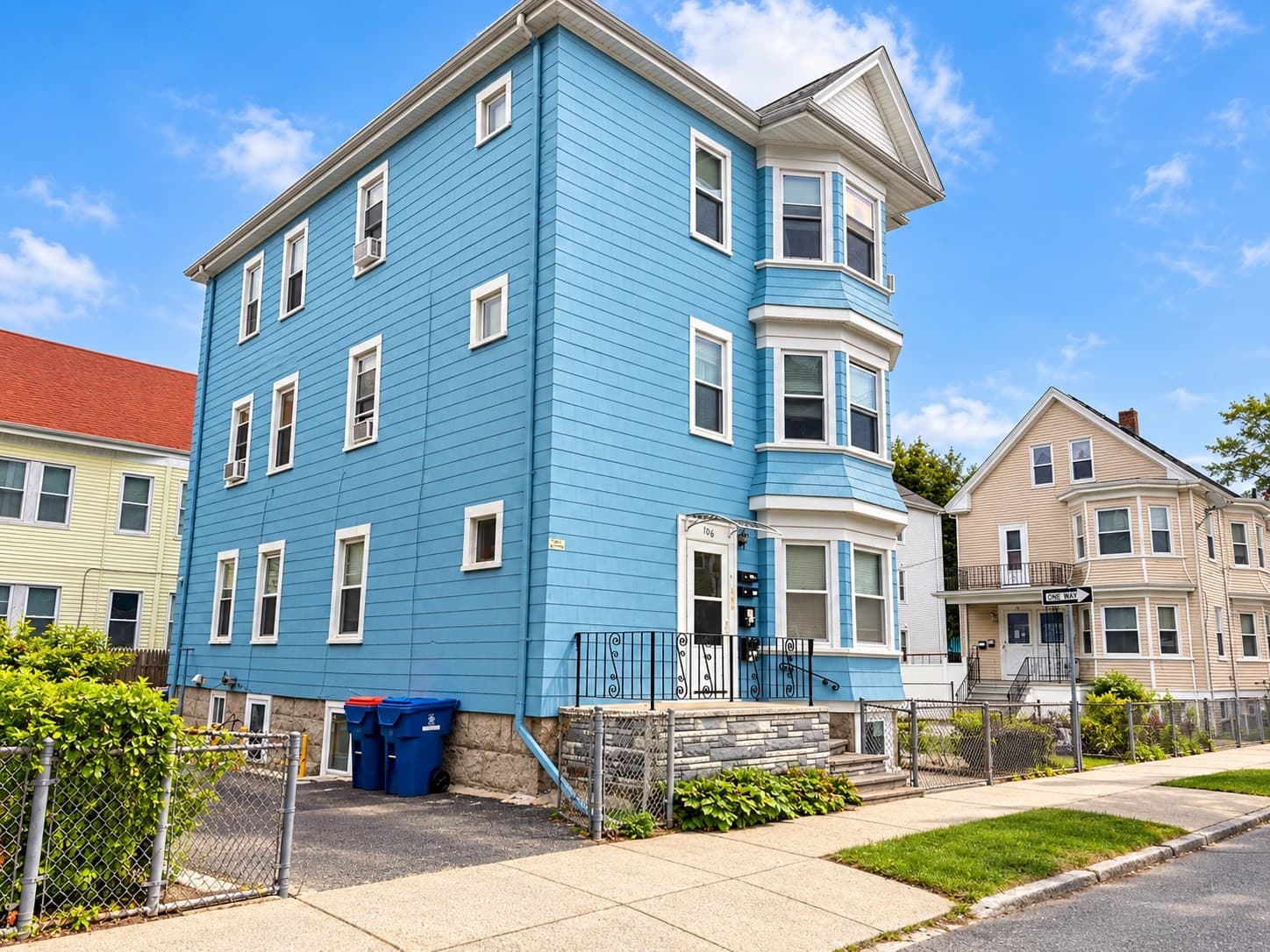 3 Family - 3 Units Up/Down at 106 Richmond St, New Bedford MA 02740, New Bedford, photo 6 of 34
