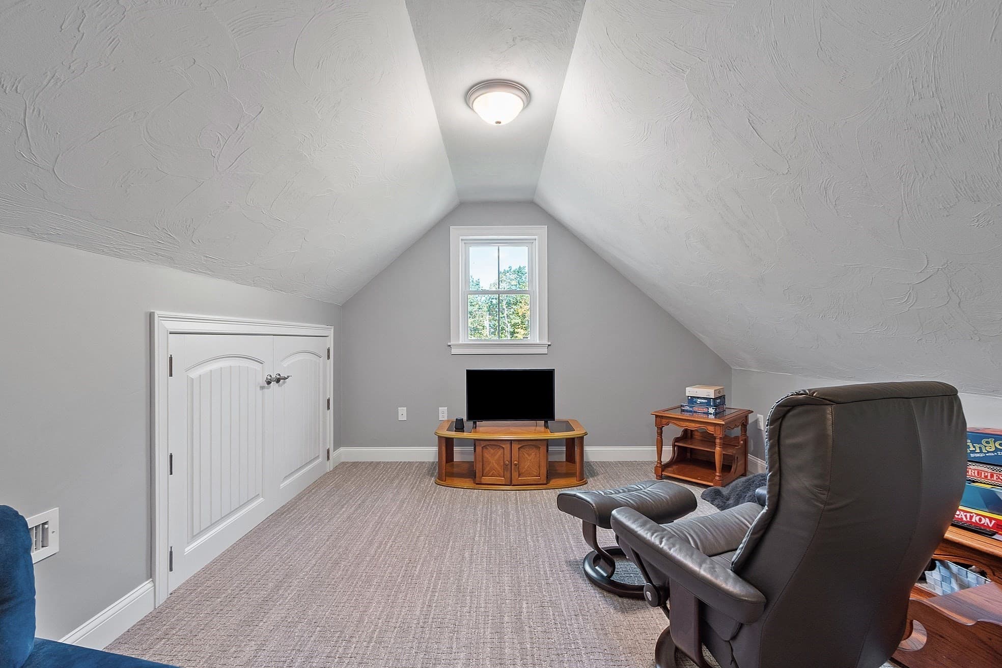 Single Family Residence at 637 Mason Rd, Ashby MA 01431, Ashby, photo 25 of 37