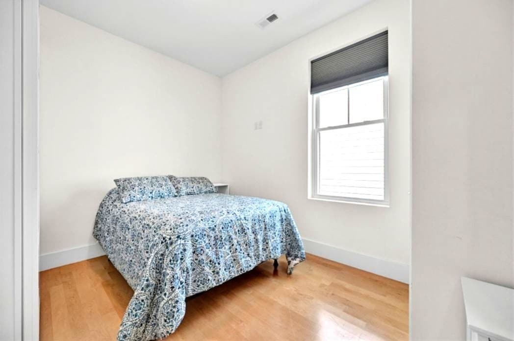 Condominium at 254 Spencer Ave. # 5, Chelsea MA 02150, Chelsea, photo 21 of 36