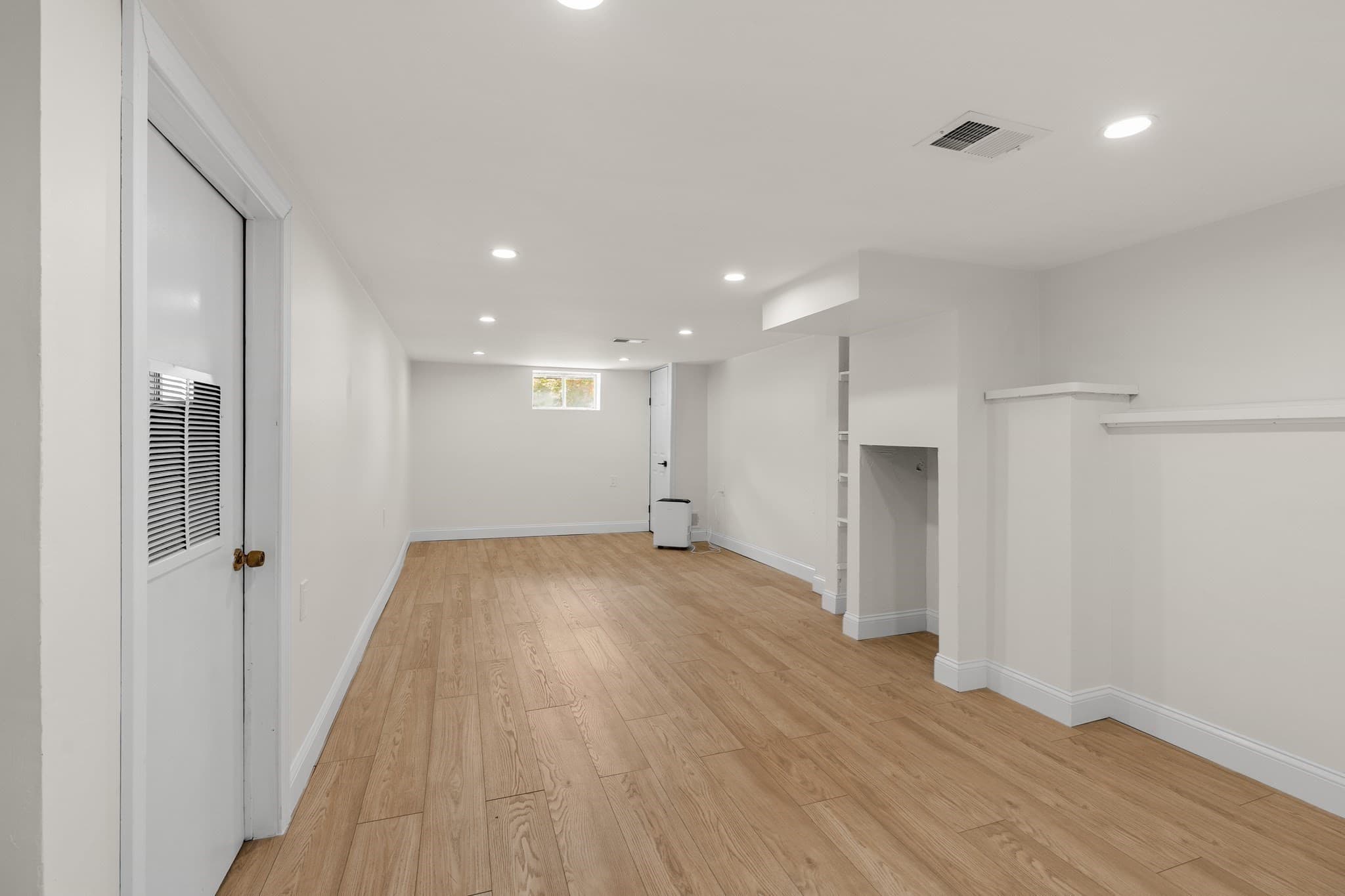 Single Family Residence at 22 Brookside Rd, Rockland MA 02370, Rockland, photo 20 of 31