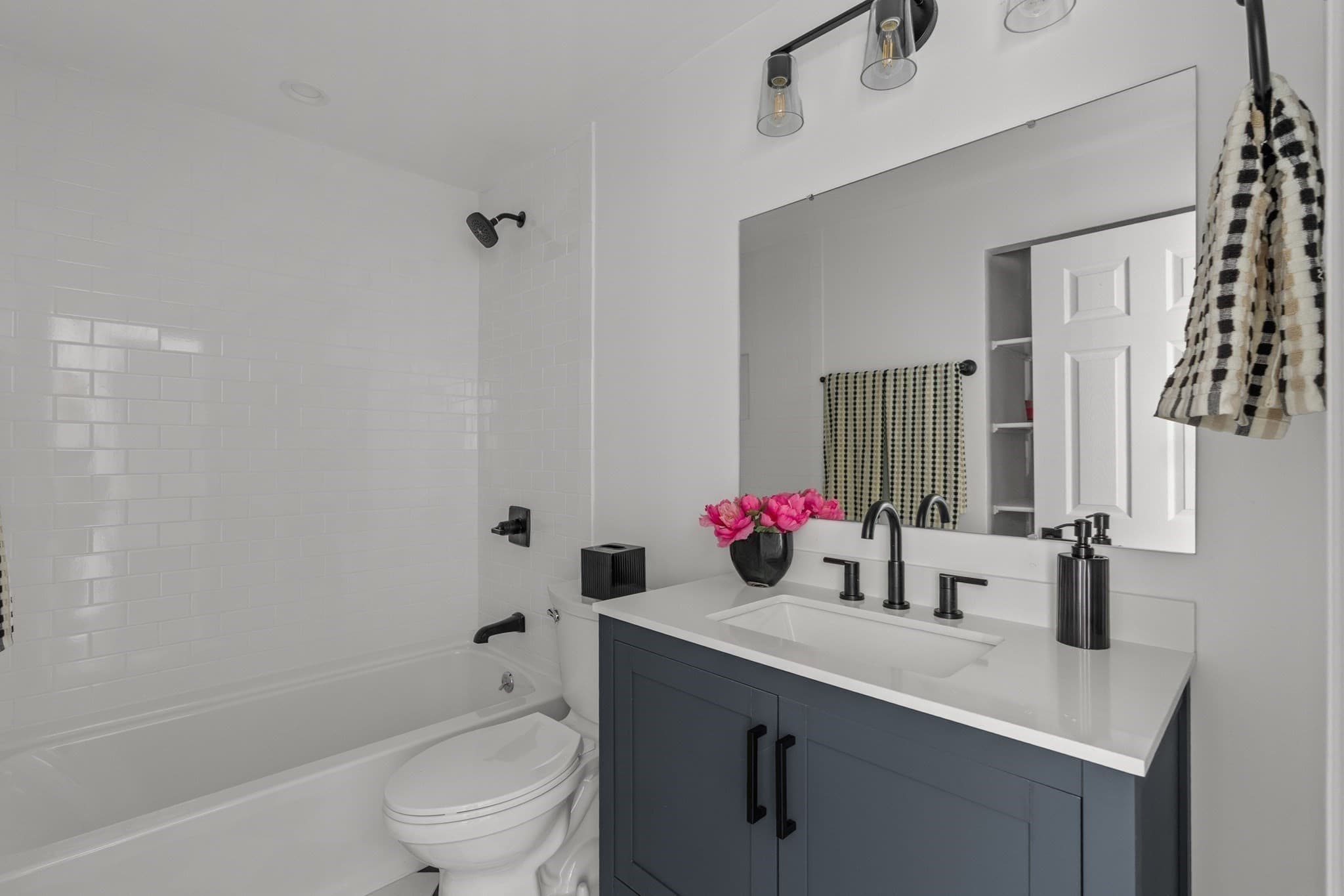 Single Family Residence at 22 Brookside Rd, Rockland MA 02370, Rockland, photo 18 of 31