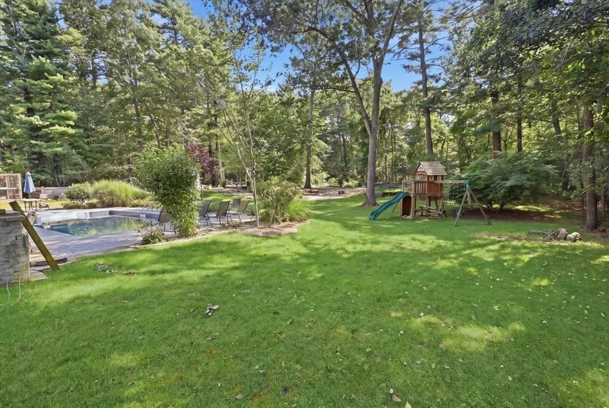 Single Family Residence at 3 Palmer Court, Freetown MA 02717, Freetown, photo 34 of 37