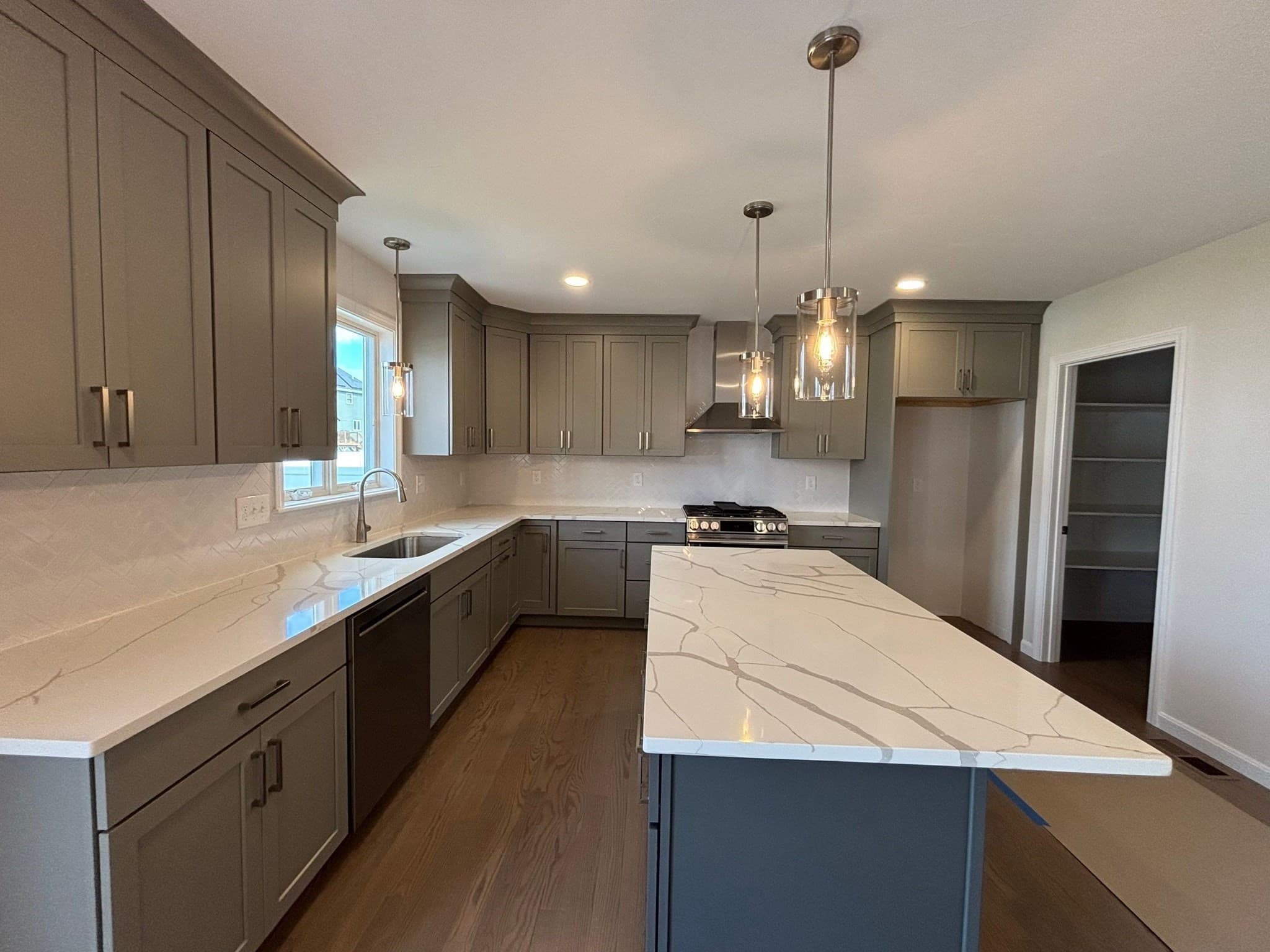 Single Family Residence at 40 Titicut Avenue Lot 46, Bridgewater MA 02324, Bridgewater, photo 6 of 16