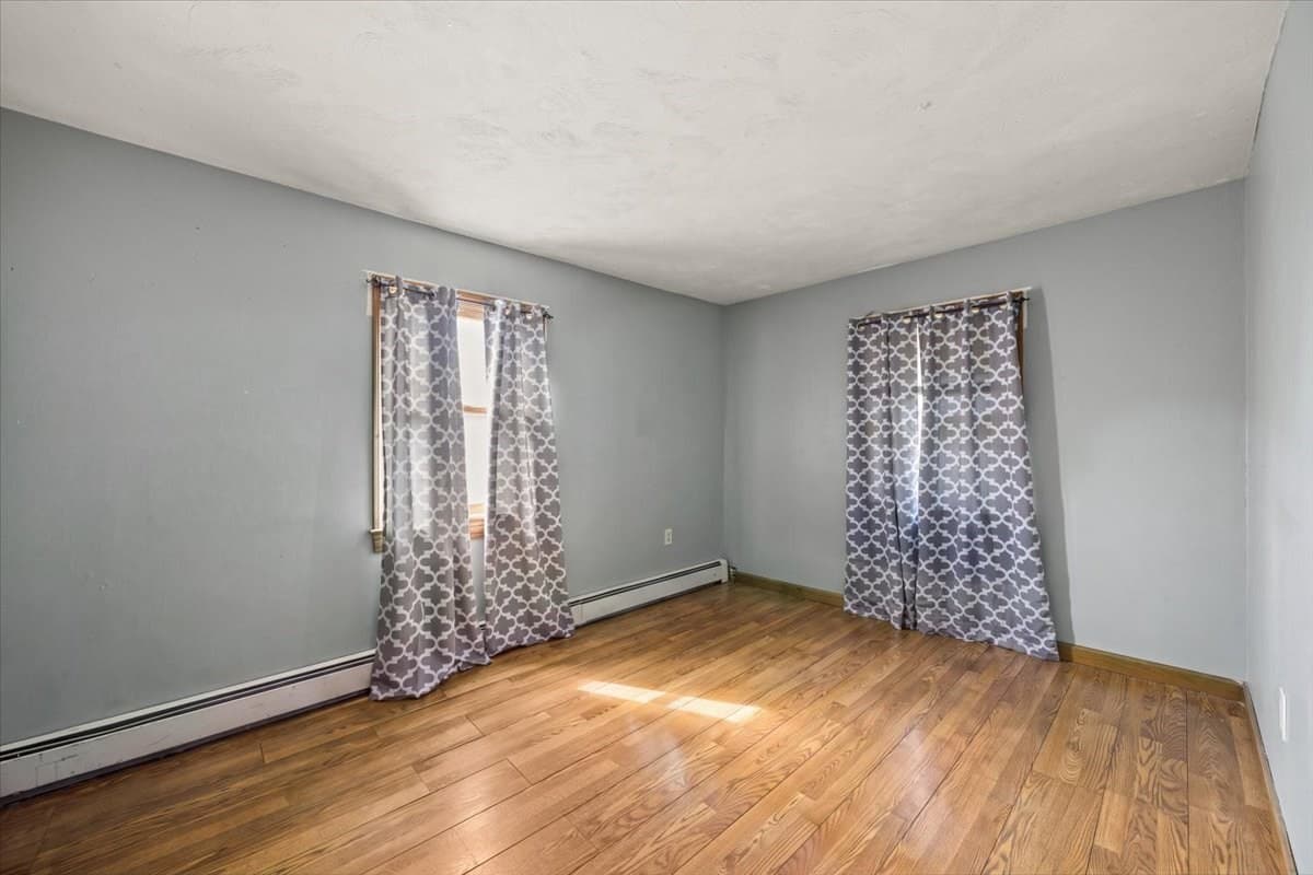 Single Family Residence at 95 Crooked Ln, Lakeville MA 02347, Lakeville, photo 13 of 34