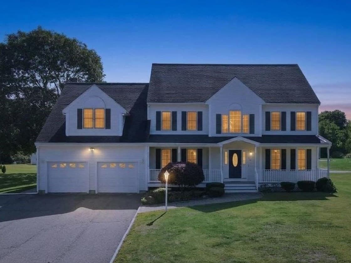 473 Main Street, Hudson MA 01749