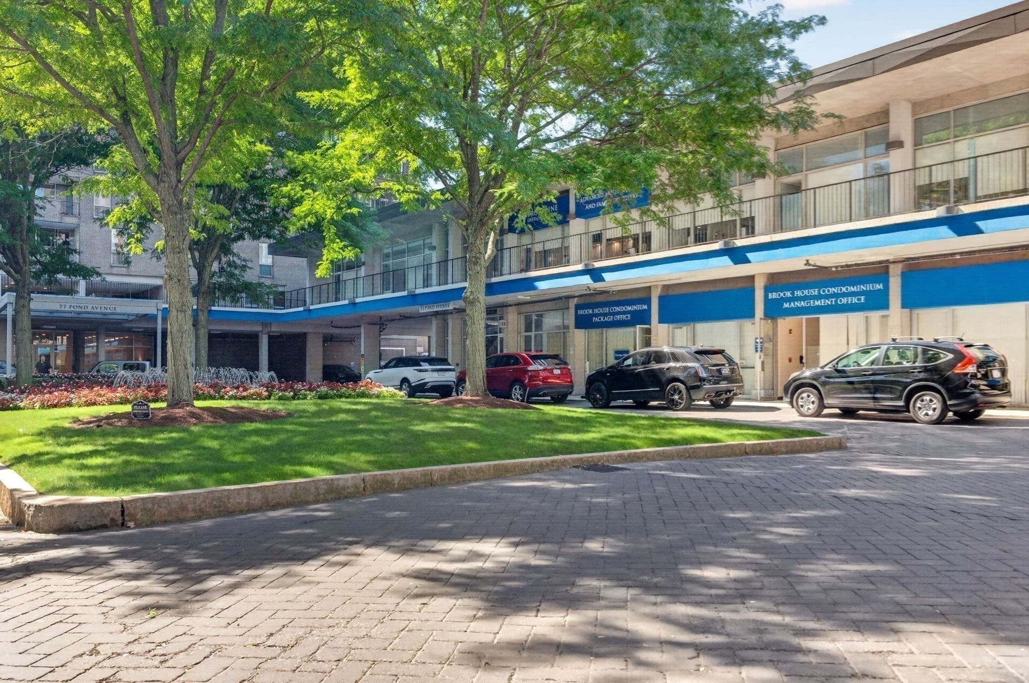 Condominium at 44 Washington # 502, Brookline MA 02445, Brookline, photo 25 of 40
