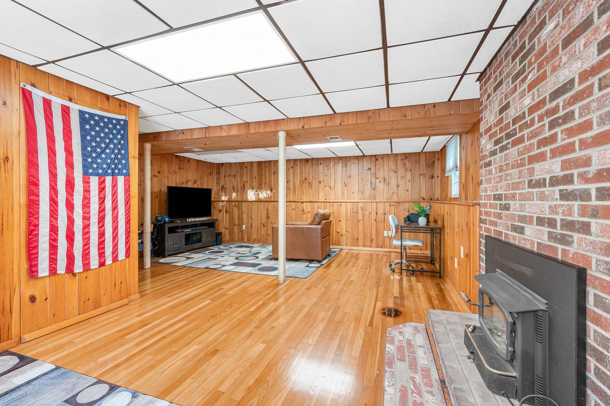 Single Family Residence at 7 Hickory Dr, Townsend MA 01469, Townsend, photo 22 of 35
