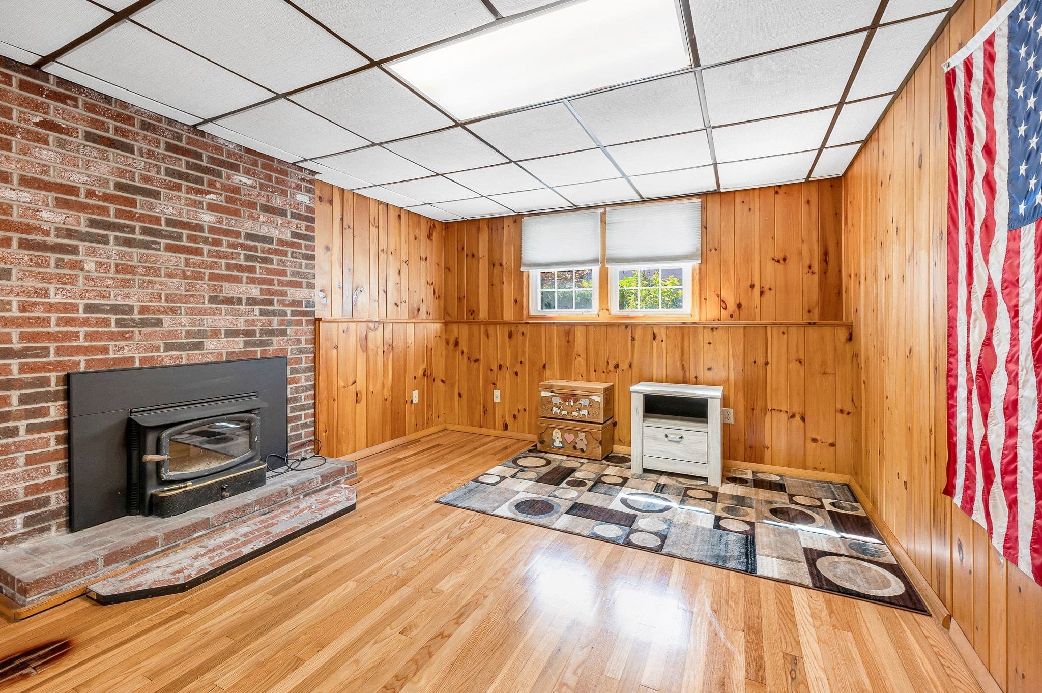 Single Family Residence at 7 Hickory Dr, Townsend MA 01469, Townsend, photo 20 of 35