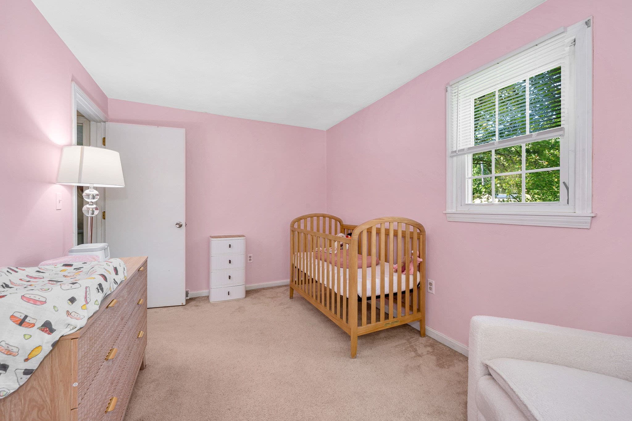 Single Family Residence at 7 Hickory Dr, Townsend MA 01469, Townsend, photo 14 of 35