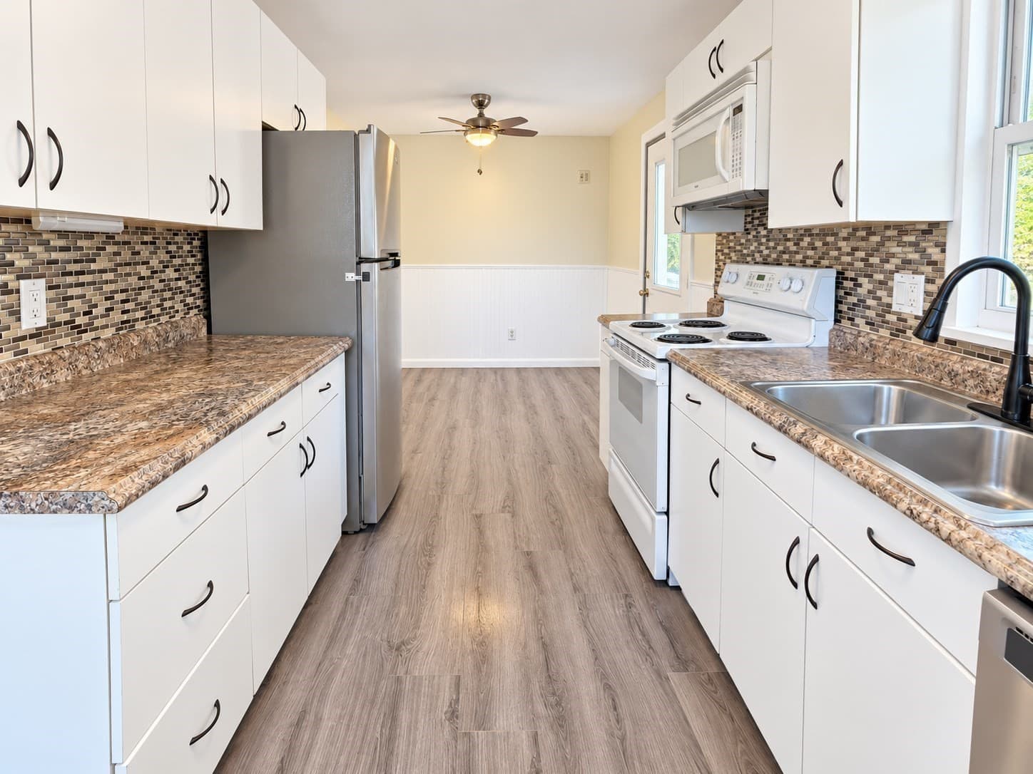 Single Family Residence at 32 Campbell Dr, Easthampton MA 01027, Easthampton, photo 12 of 40