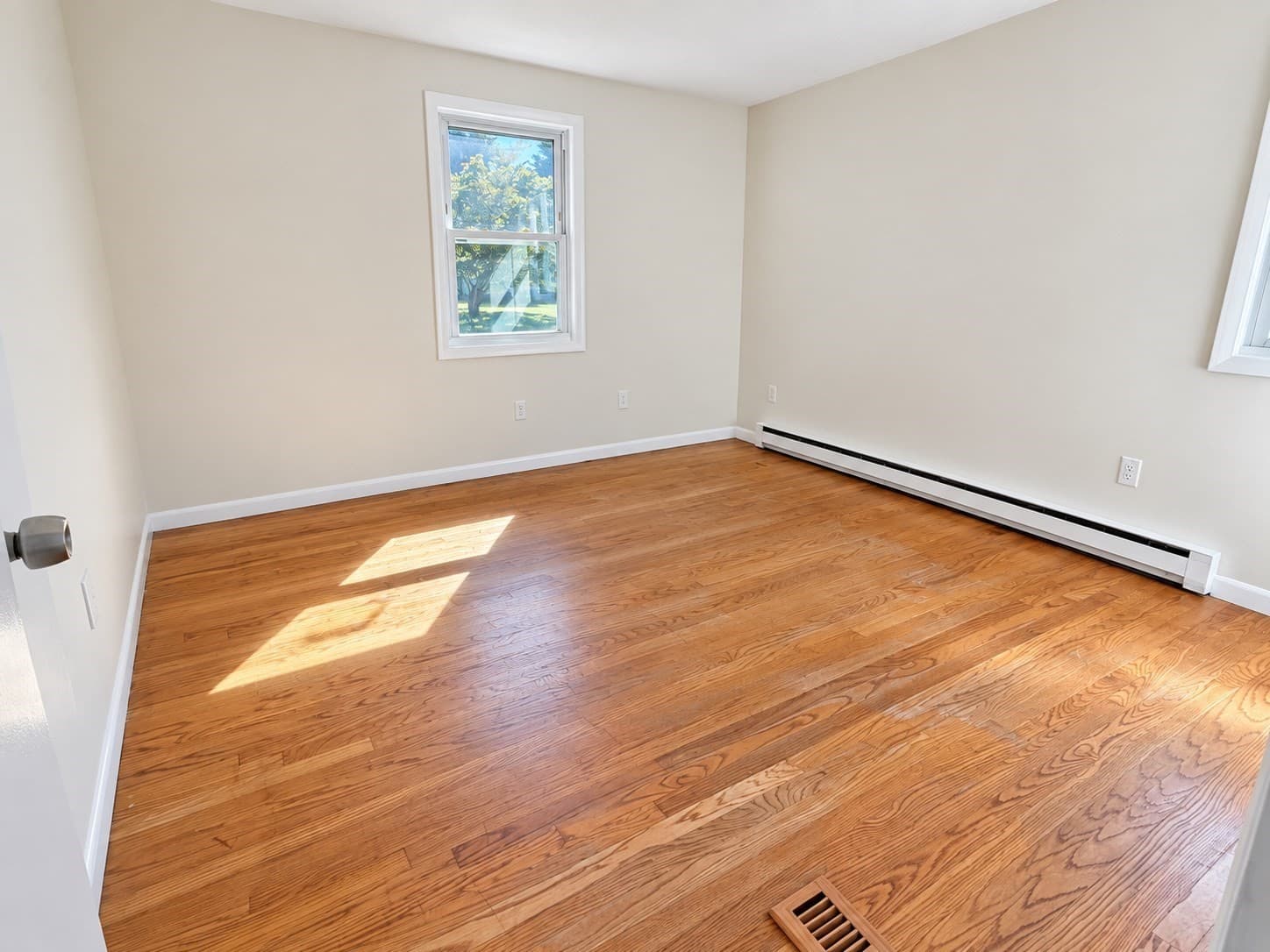 Single Family Residence at 32 Campbell Dr, Easthampton MA 01027, Easthampton, photo 24 of 40