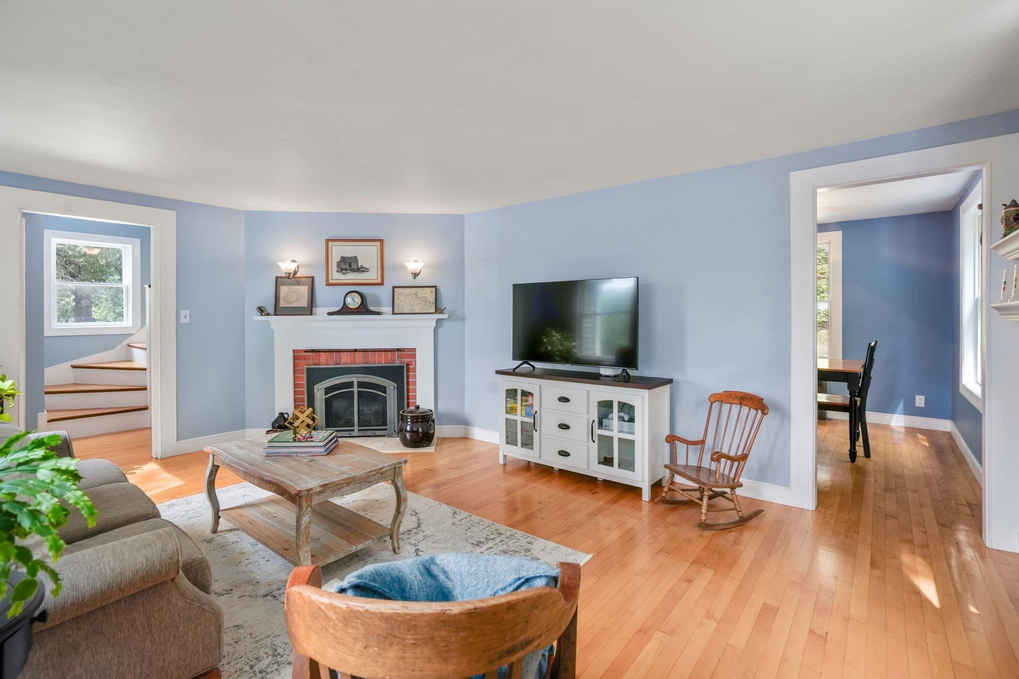 Single Family Residence at 452 Chestnut St, Ashland MA 01721, Ashland, photo 4 of 32