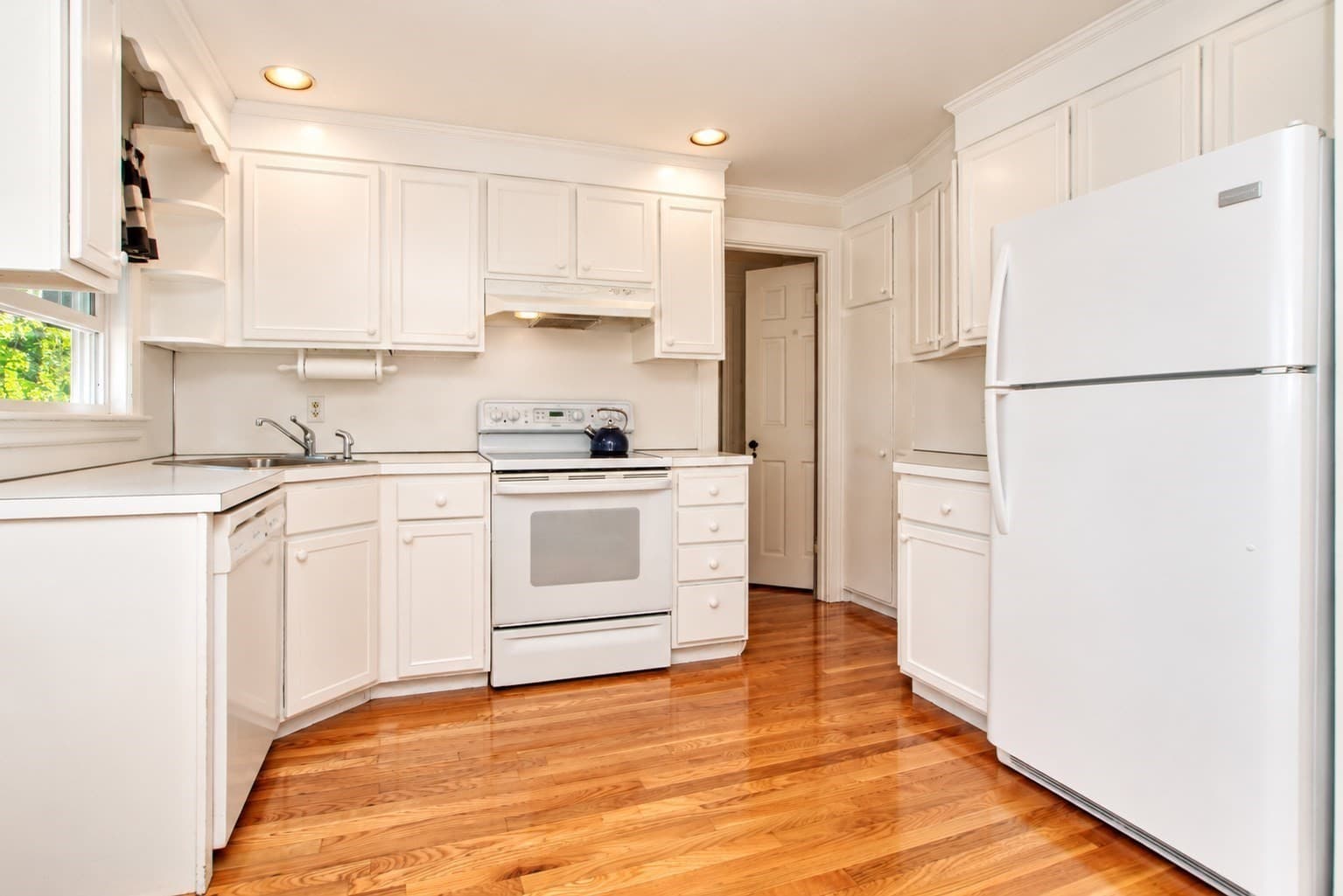 Single Family Residence at 3 Waltham, Wayland MA 01778, Wayland, photo 7 of 13