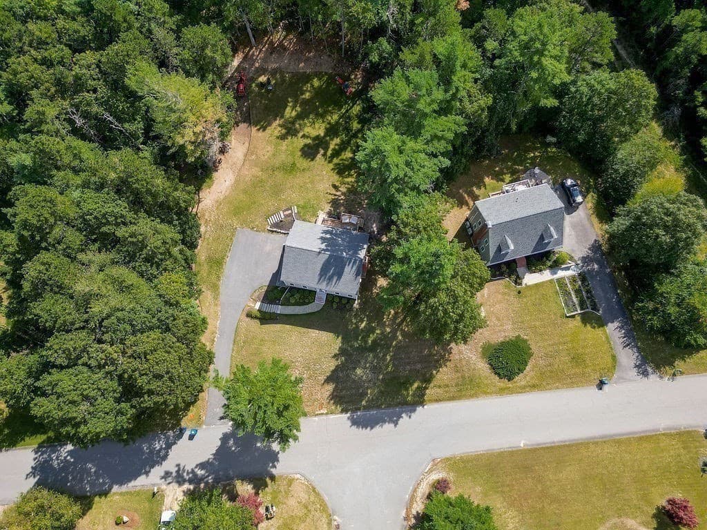 Single Family Residence at 21 Chamber Rock Rd., Bourne MA 02532, Bourne, photo 37 of 41