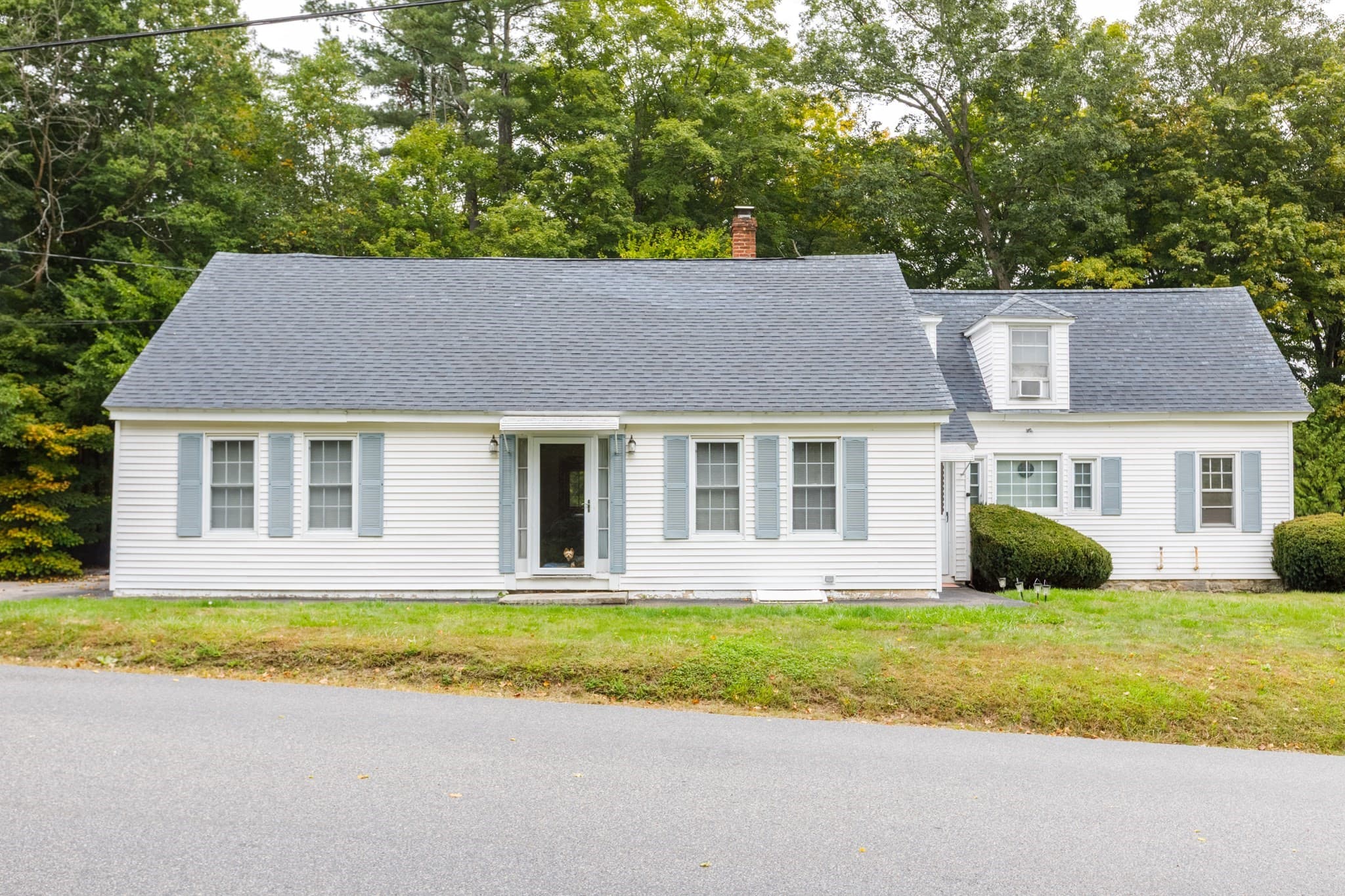 16 Brooks Pond Rd, North Brookfield MA 01535