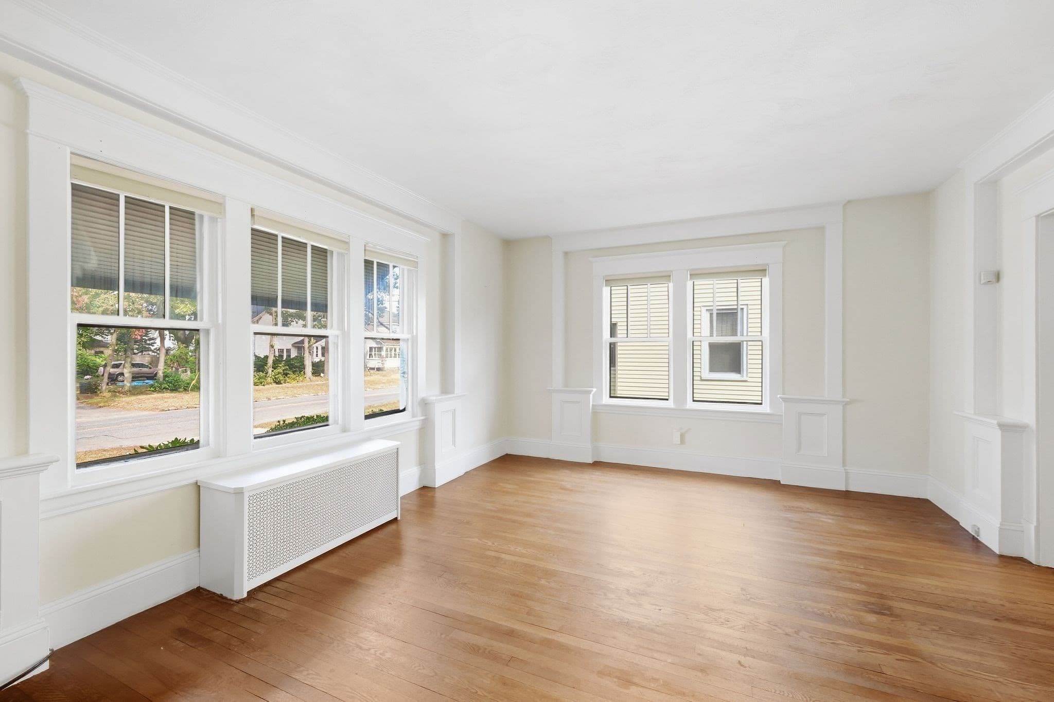 Single Family Residence at 35 Rimmon Ave, Springfield MA 01107, Springfield, photo 9 of 41