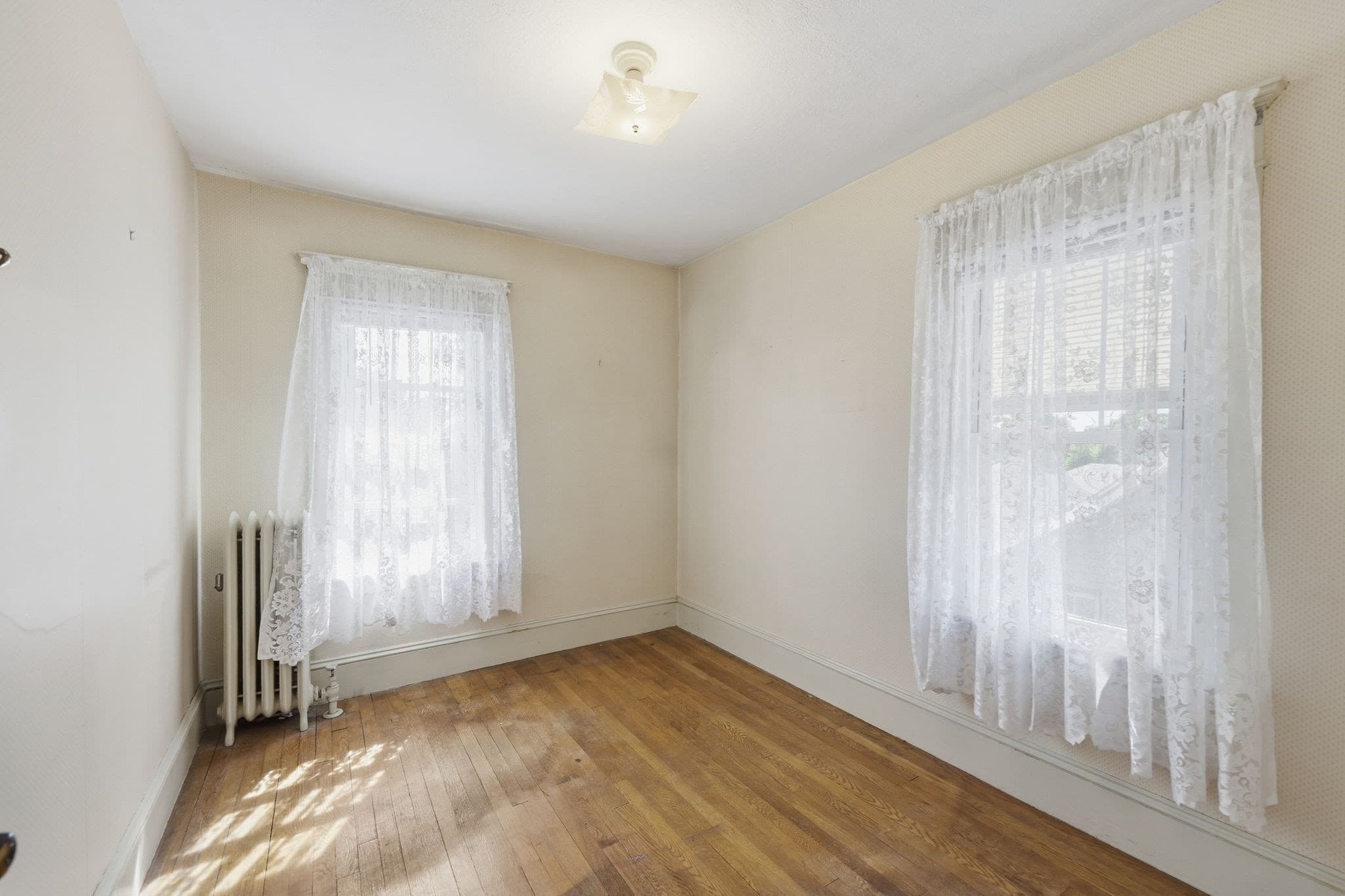 Single Family Residence at 35 Rimmon Ave, Springfield MA 01107, Springfield, photo 30 of 41