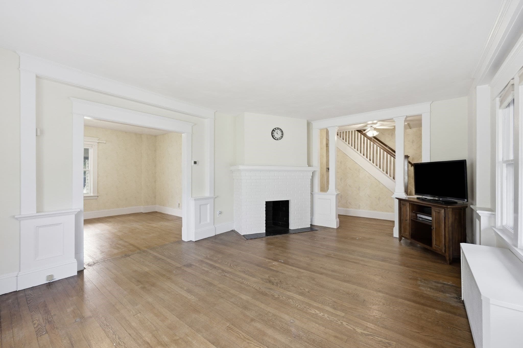 Single Family Residence at 35 Rimmon Ave, Springfield MA 01107, Springfield, photo 11 of 41