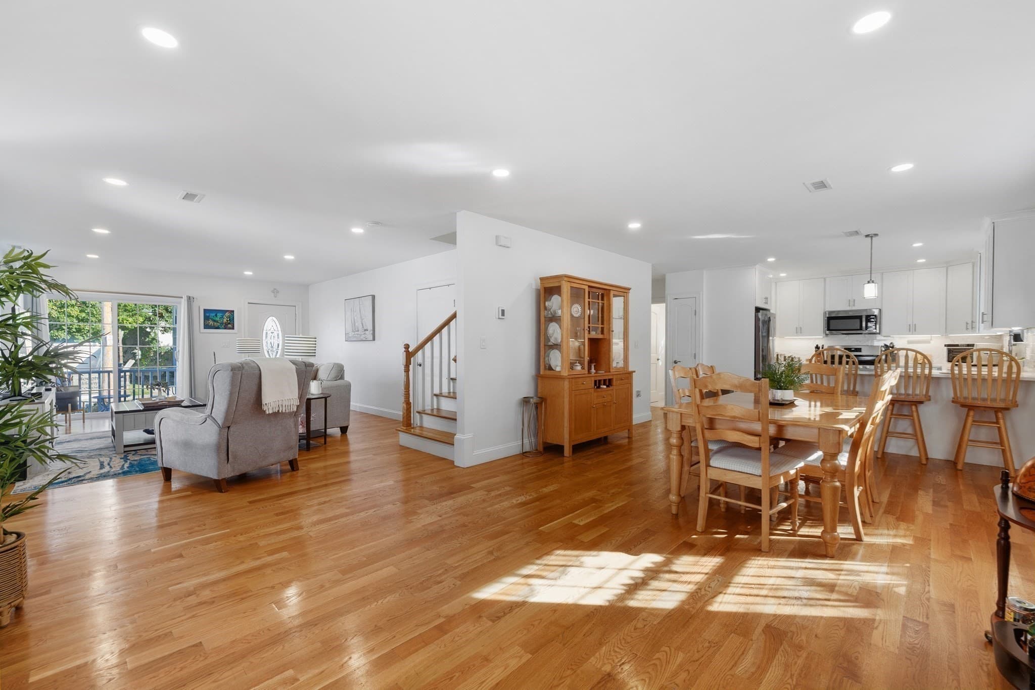 Single Family Residence at 1260 Sea Street, Quincy MA 02169, Quincy, photo 8 of 32