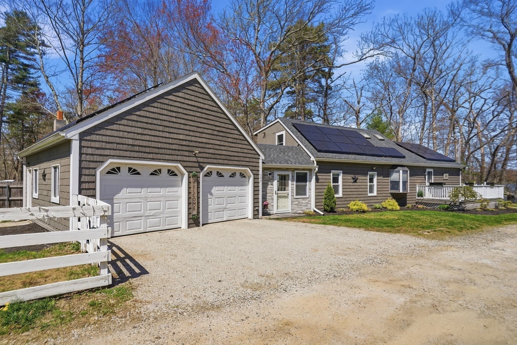 Single Family Residence at 299 Clarke Road Ext, Sturbridge MA 01518, Sturbridge, photo 3 of 42