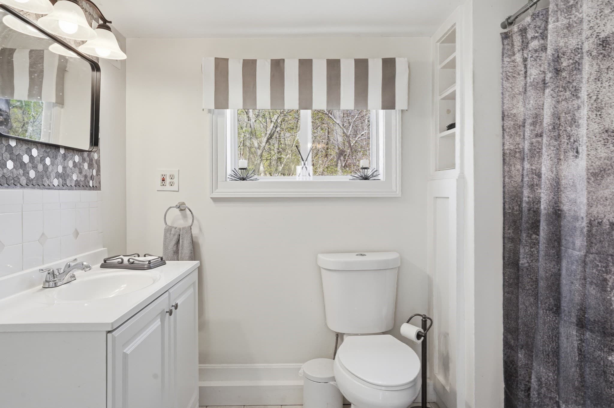 Single Family Residence at 299 Clarke Road Ext, Sturbridge MA 01518, Sturbridge, photo 15 of 42