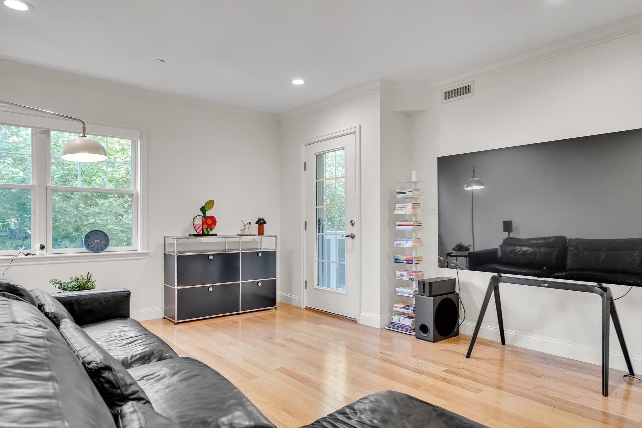 Condominium at 2 Manor Terrace # 216, Lexington MA 02420, Lexington, photo 21 of 32