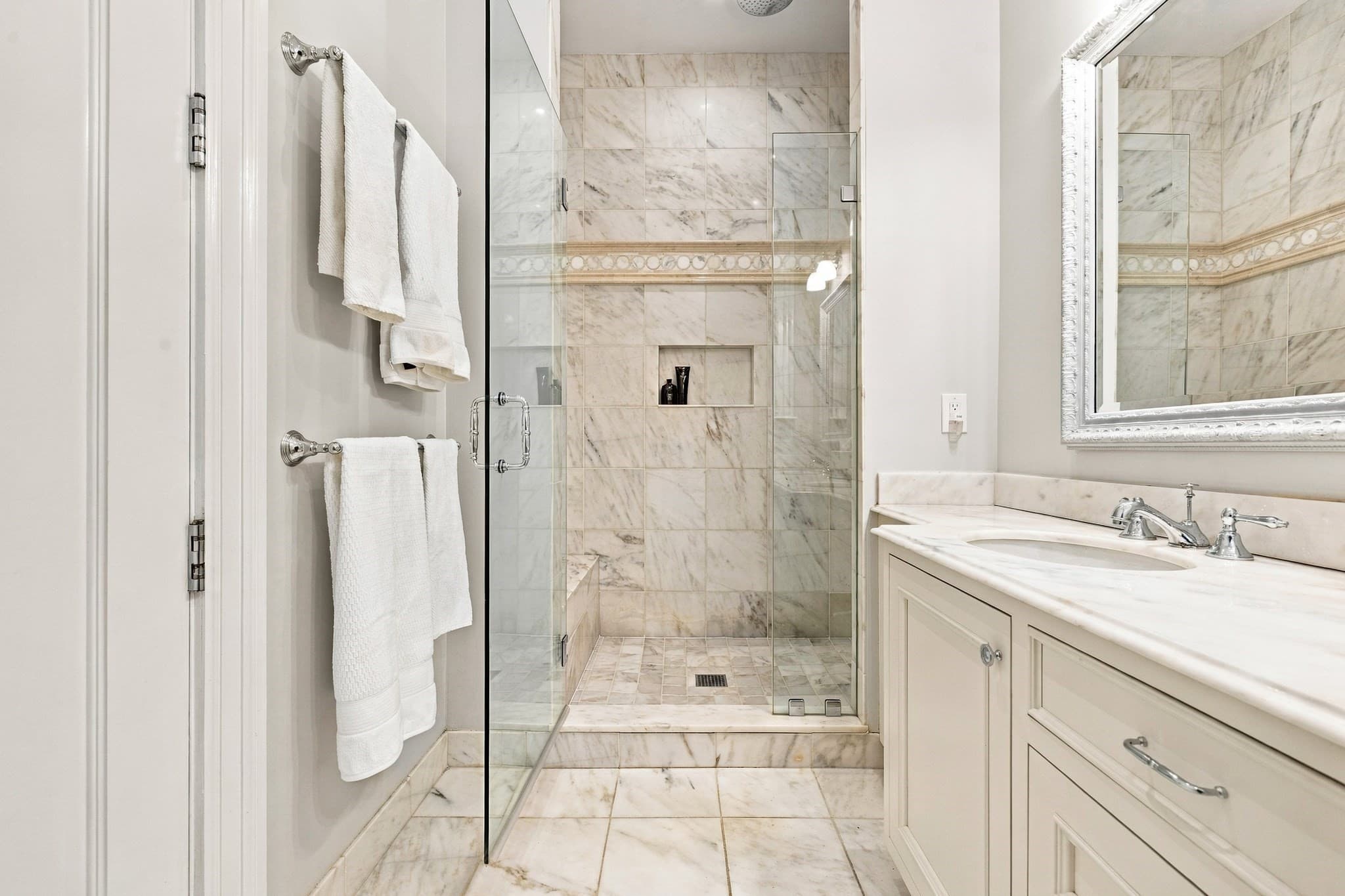 Condominium at 166 Marlborough St # 2, Boston MA 02116, Boston, photo 10 of 15