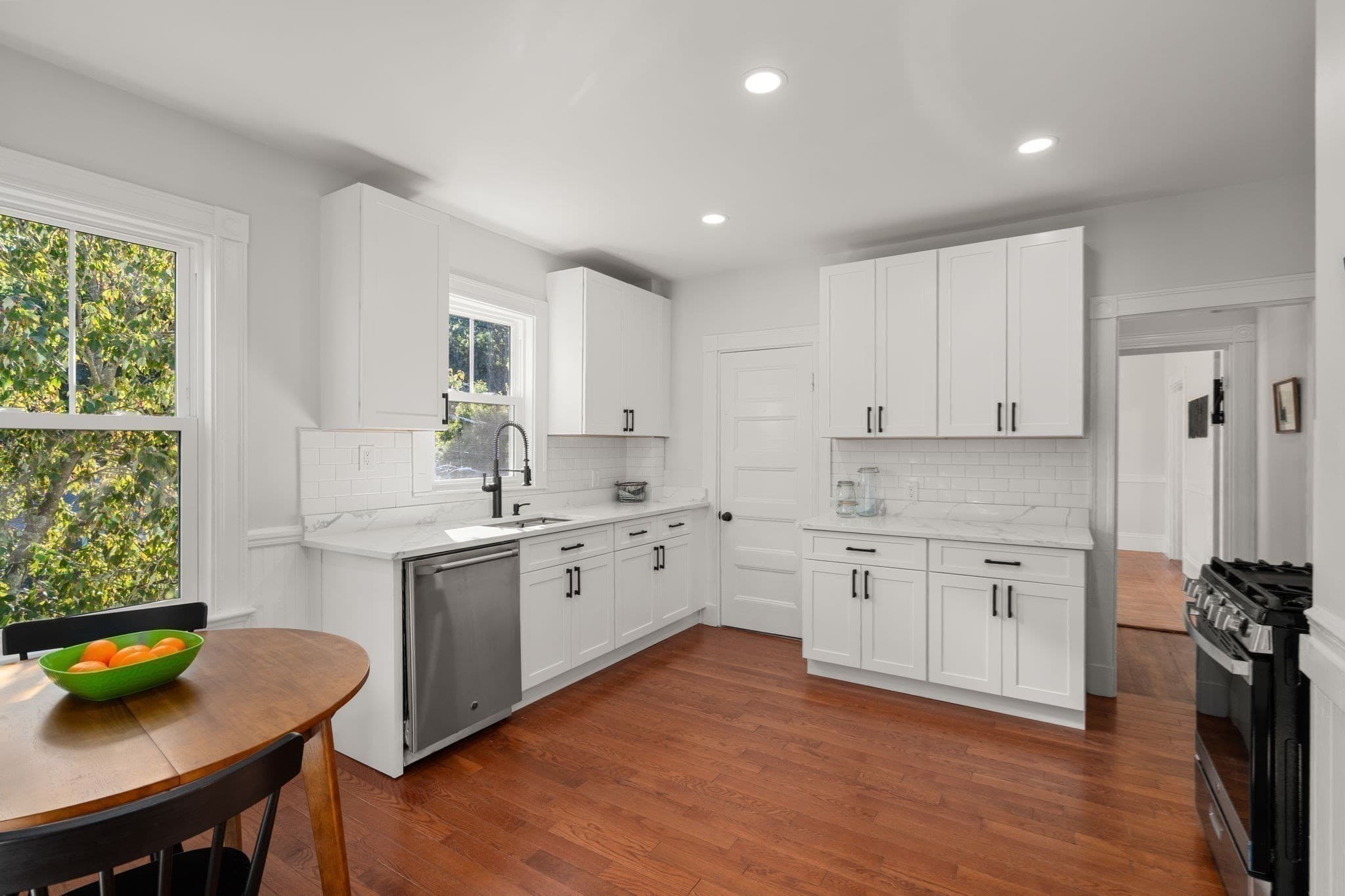 Condominium at 120 Franklin Street # 3, Brookline MA 02445, Brookline, photo 10 of 42