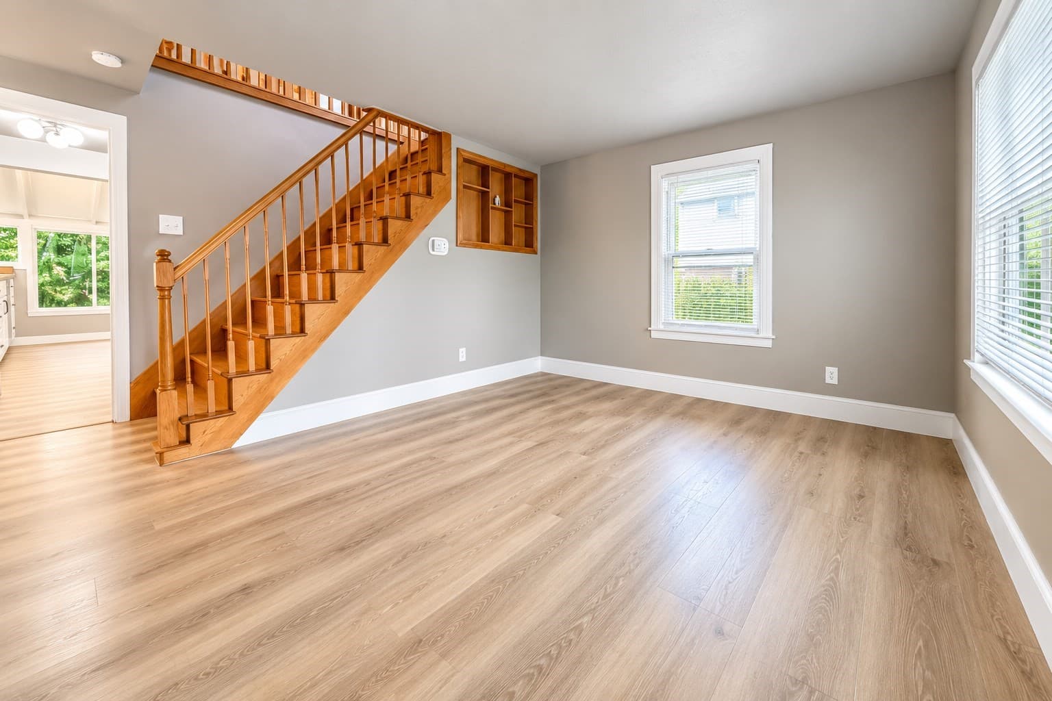 Single Family Residence at 17 Royal St, Agawam MA 01001, Agawam, photo 2 of 15
