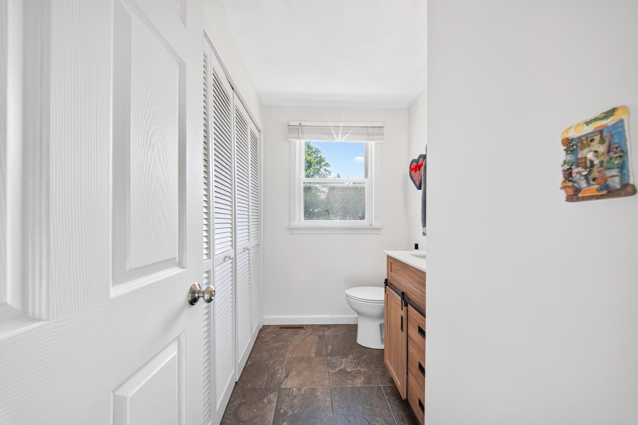 Single Family Residence at 53 Allendale Ave, Billerica MA 01821, Billerica, photo 10 of 36