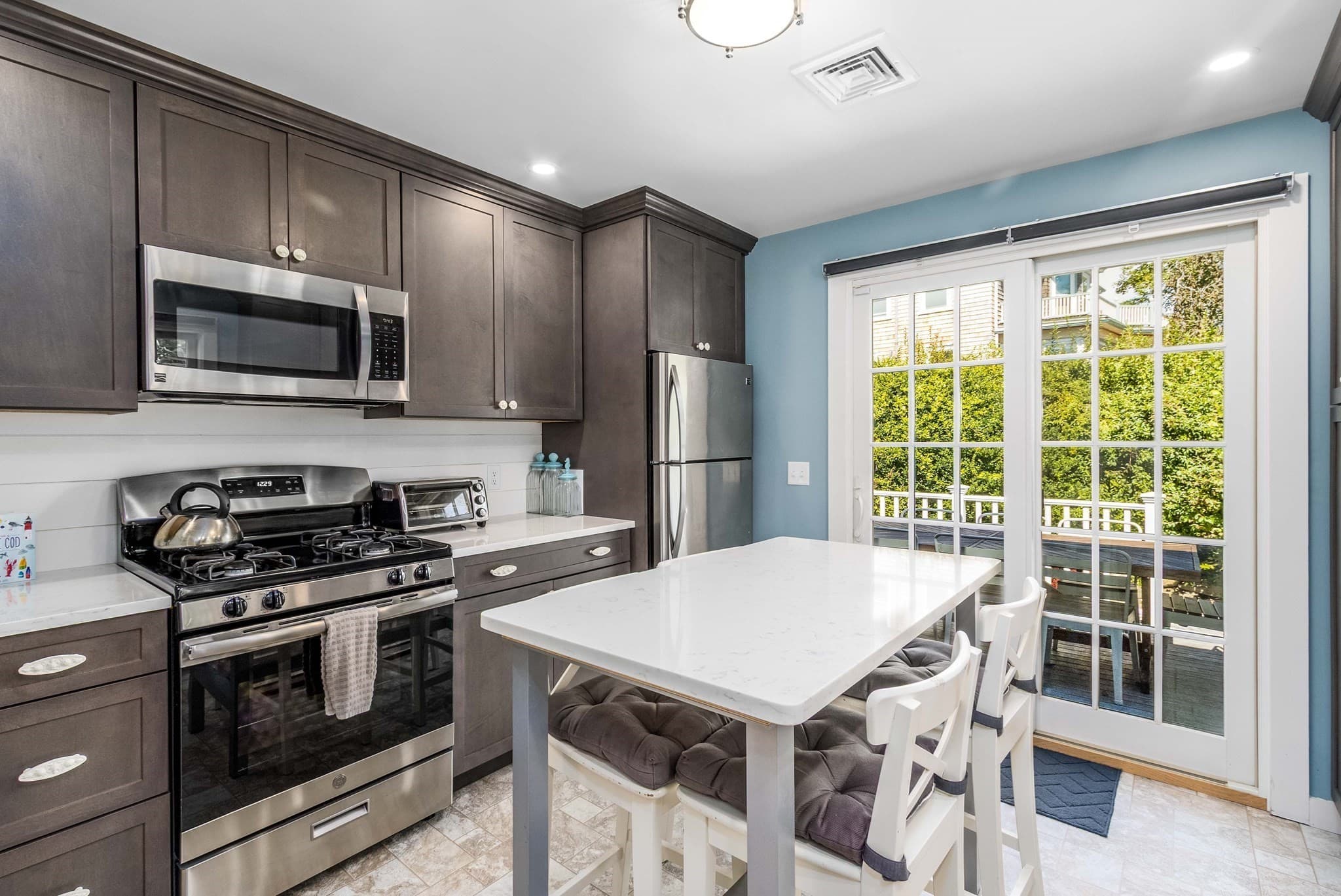 Condominium at 3 Old Dock Road, Falmouth MA 02540, Falmouth, photo 7 of 22