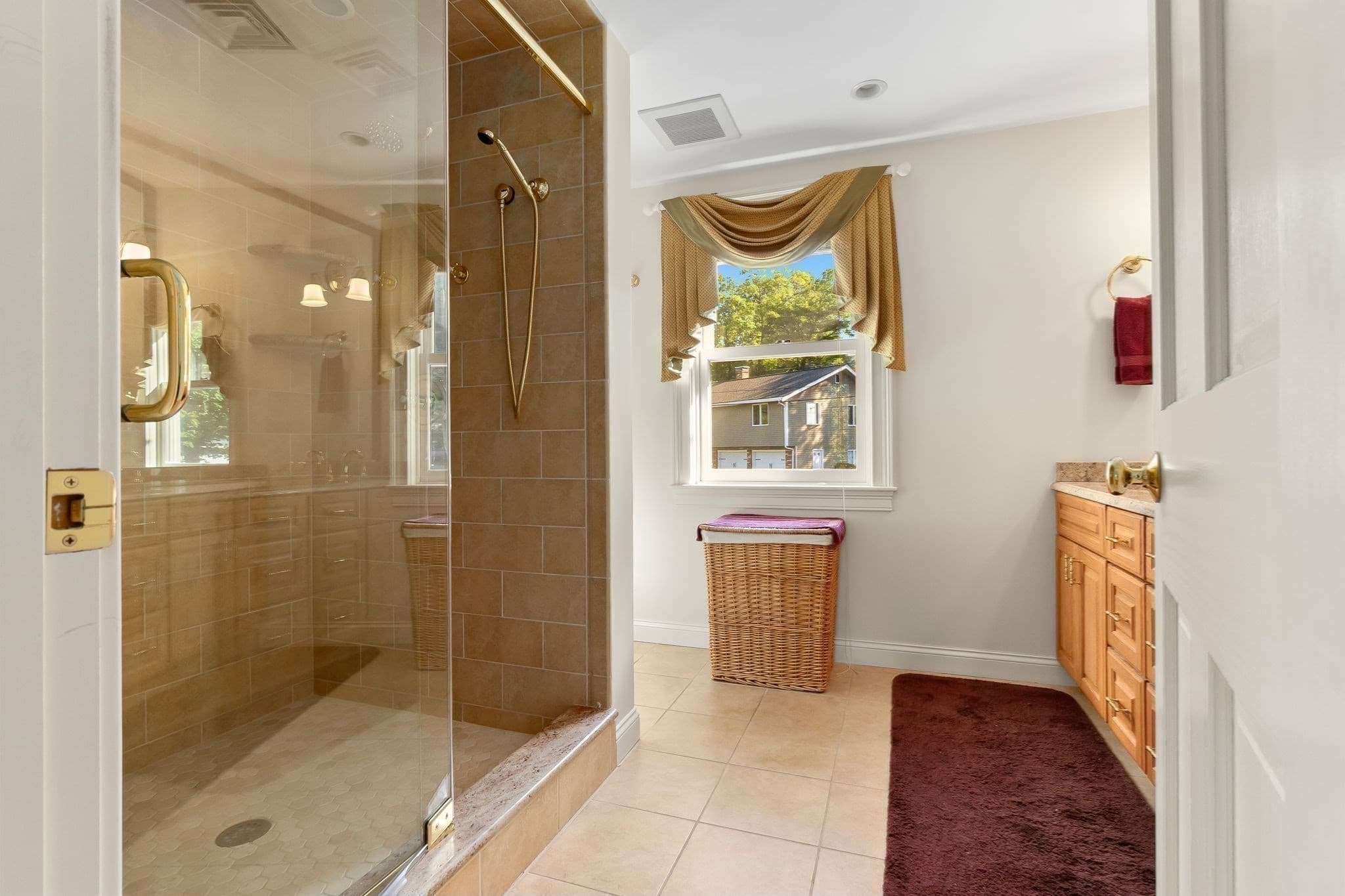 Single Family Residence at 8 College Lane, Beverly MA 01915, Beverly, photo 24 of 37