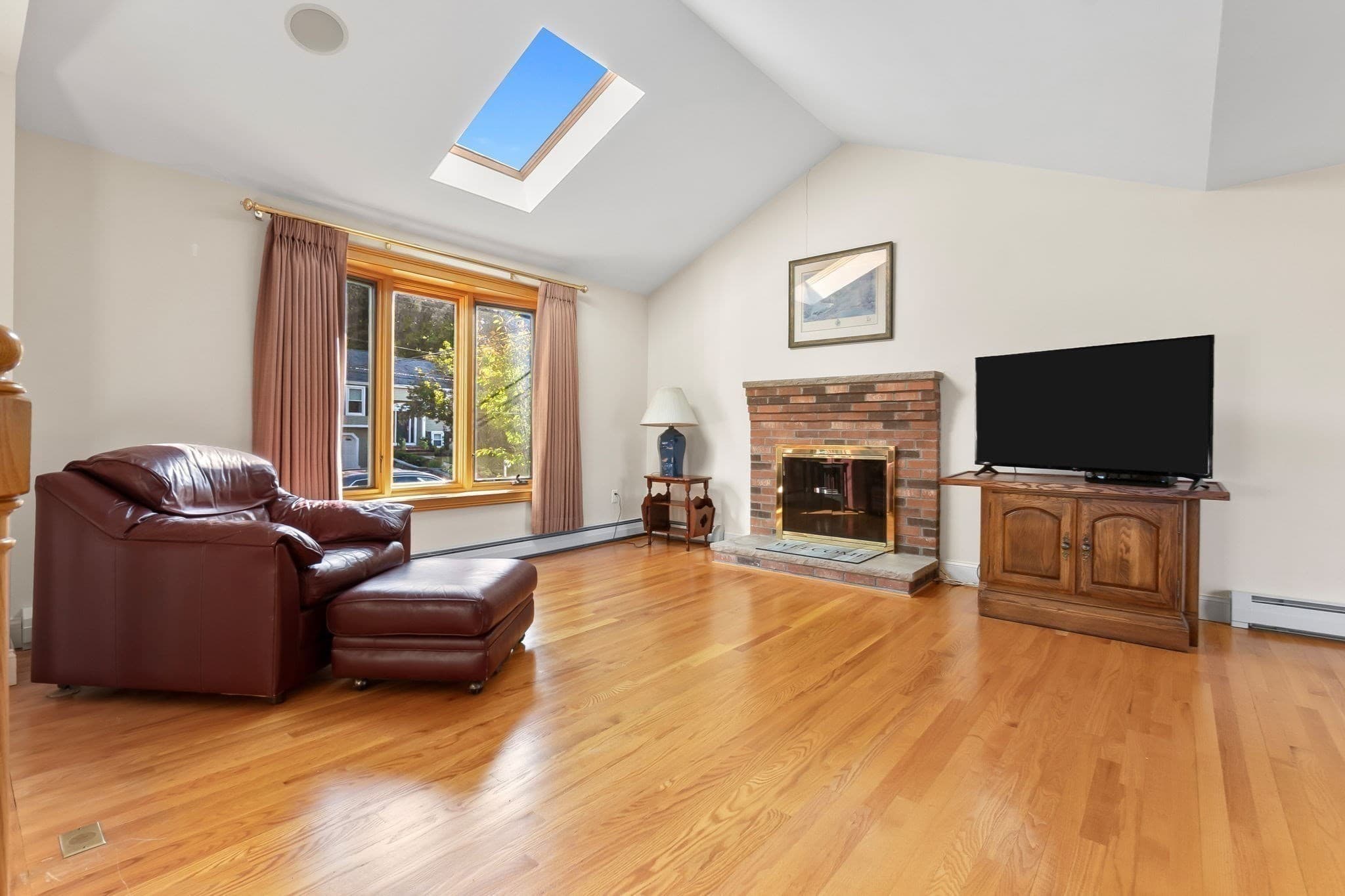 Single Family Residence at 8 College Lane, Beverly MA 01915, Beverly, photo 11 of 37